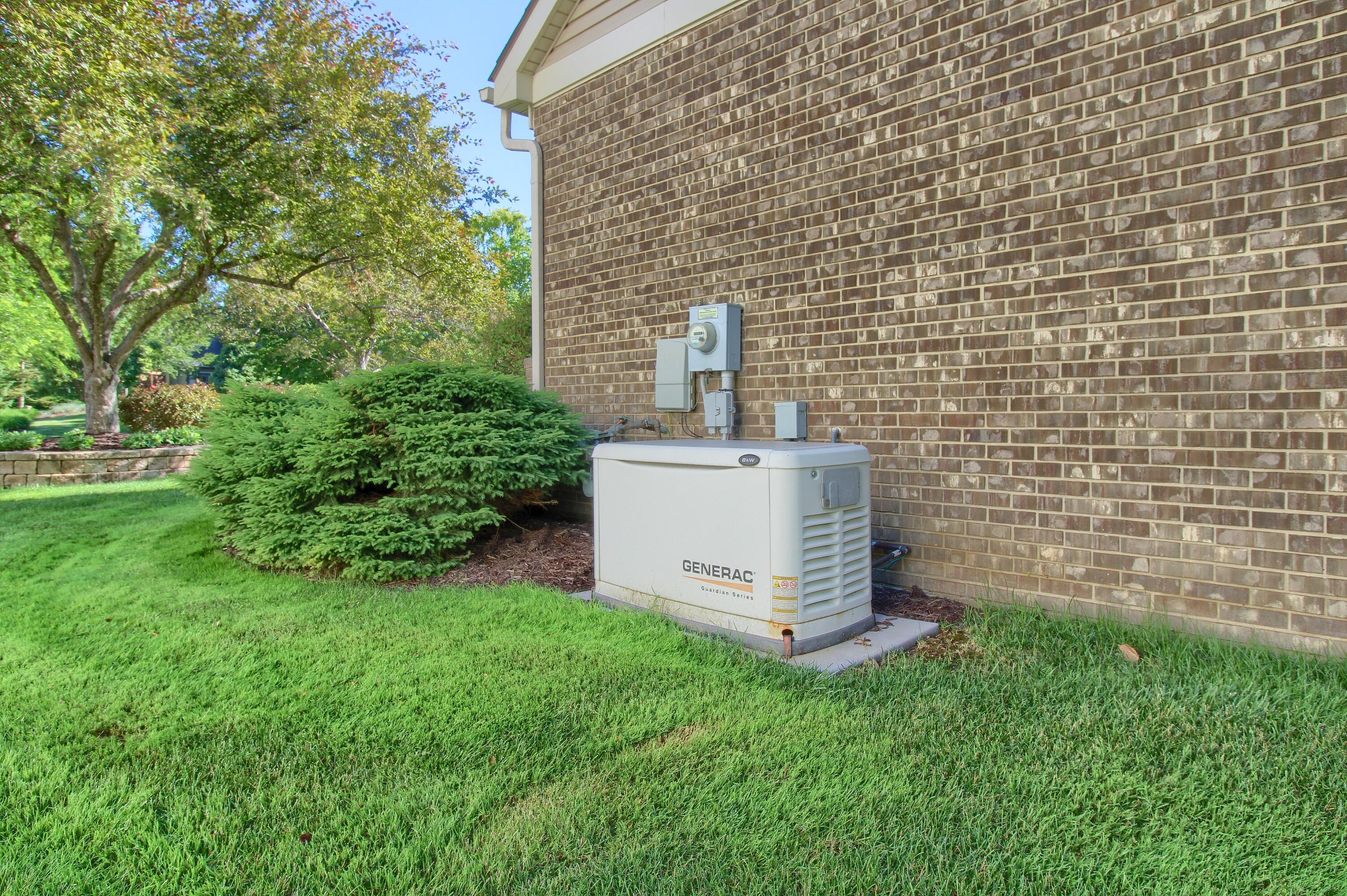 1421 W Greenfield Court Property Photo 41
