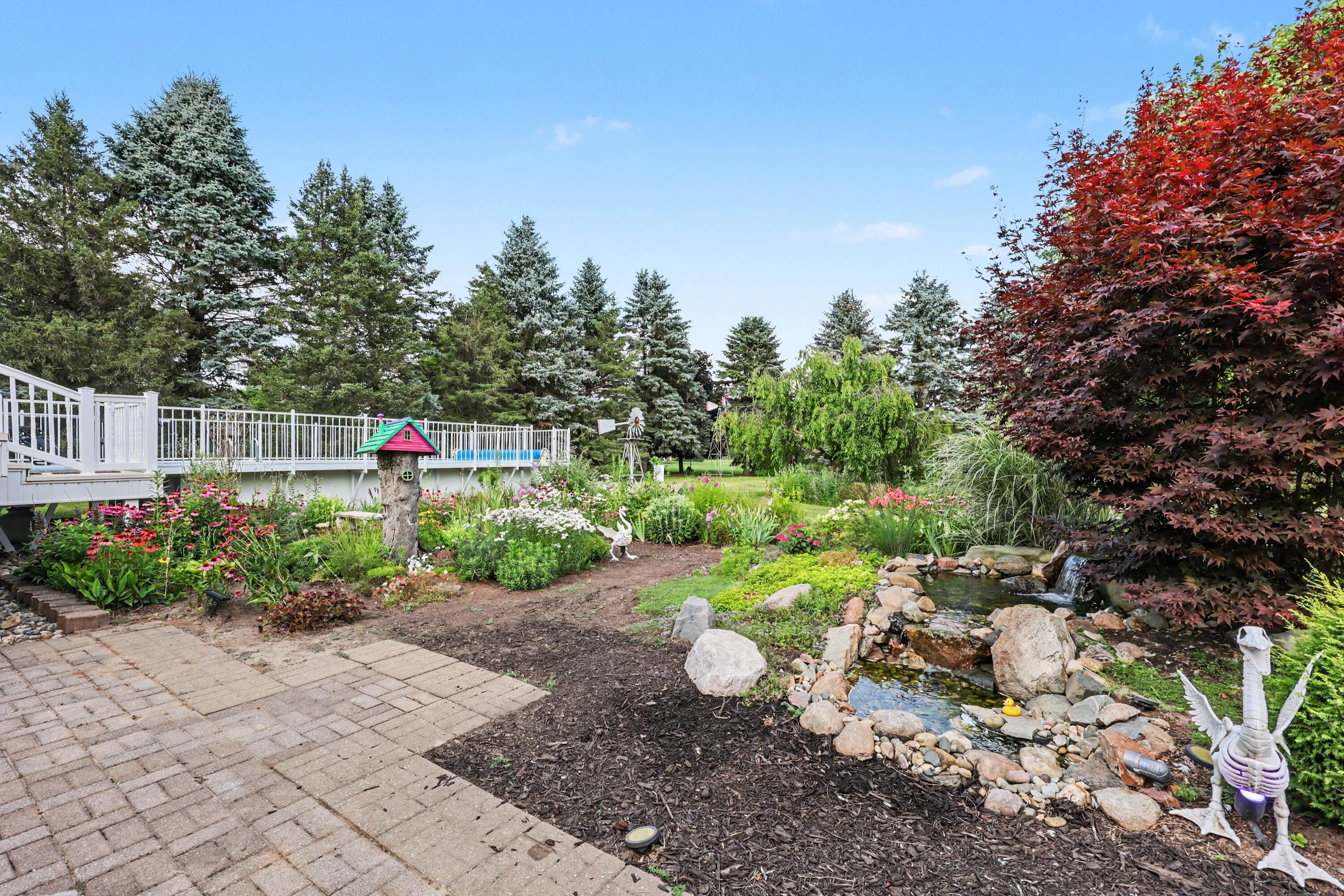 7373 Dell Road Property Photo 47