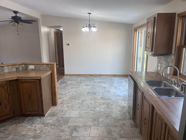 13542 Makinen Road Property Photo 5