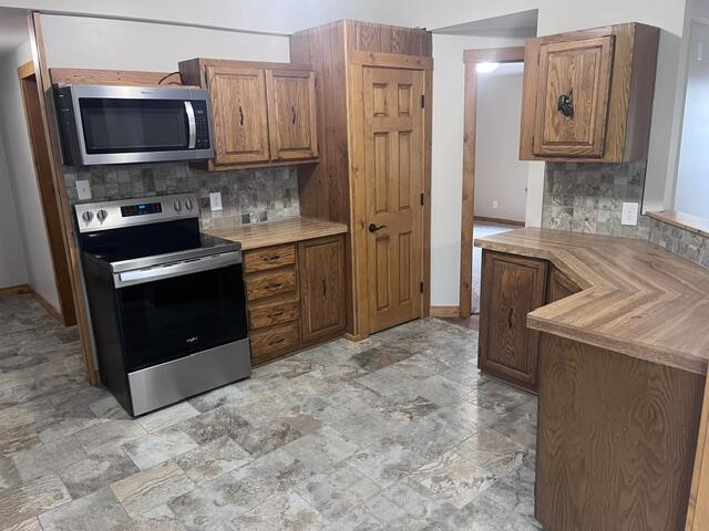13542 Makinen Road Property Photo 8