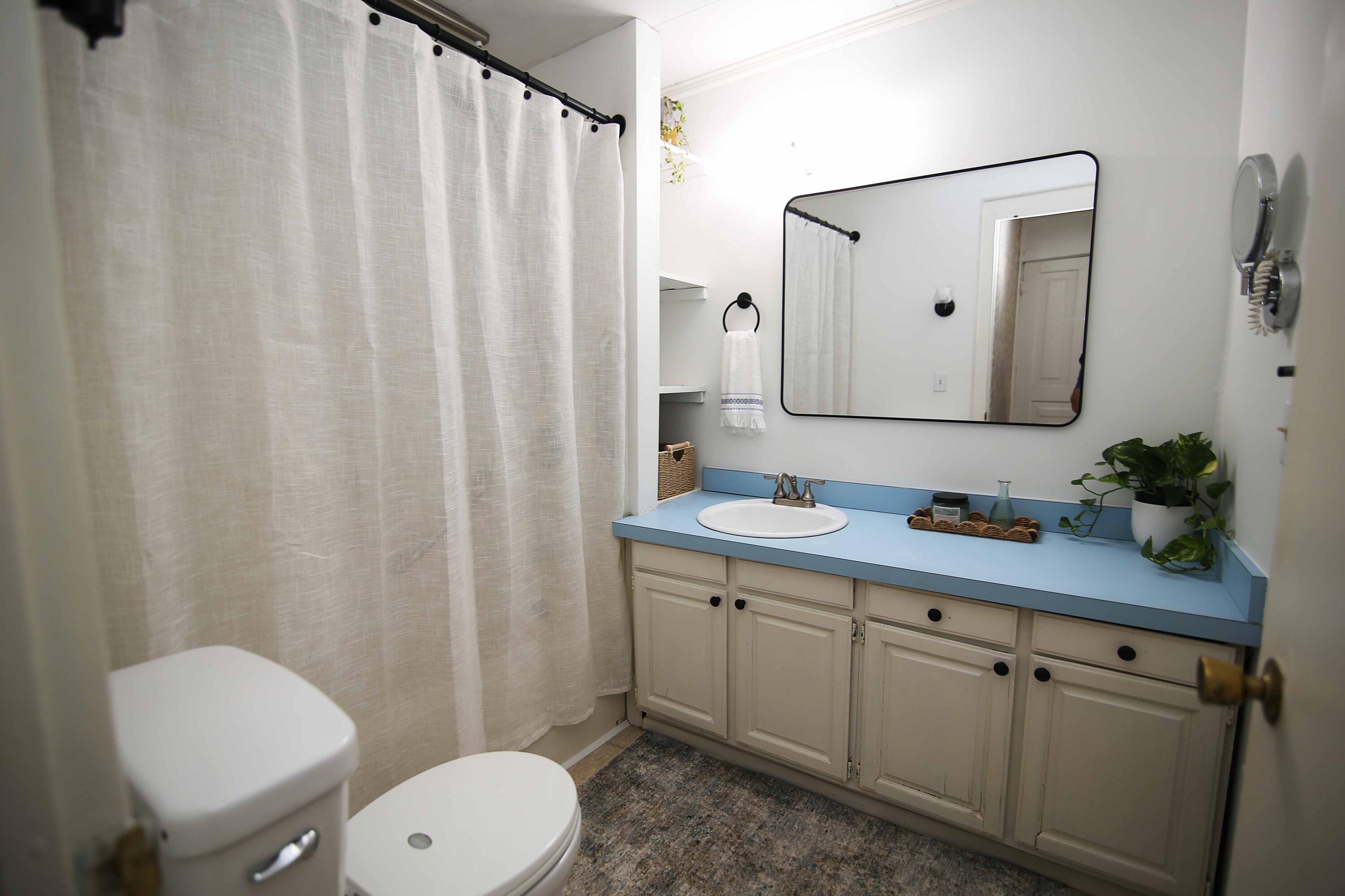 158 W Read Street Property Photo 5