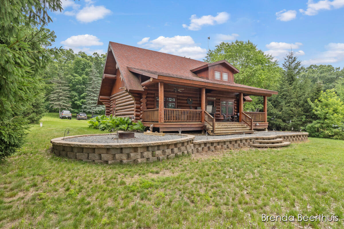 2618 N Mundy Avenue Property Photo 1