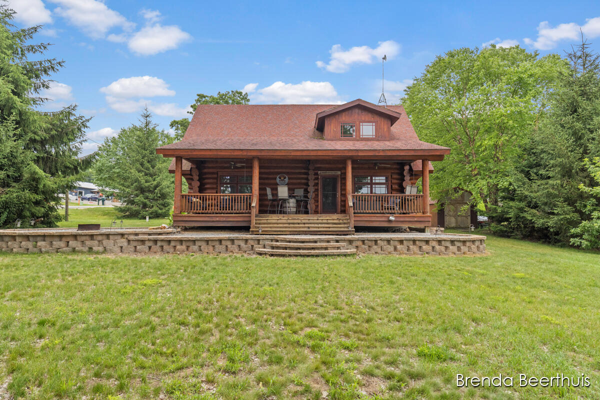 2618 N Mundy Avenue Property Photo 3