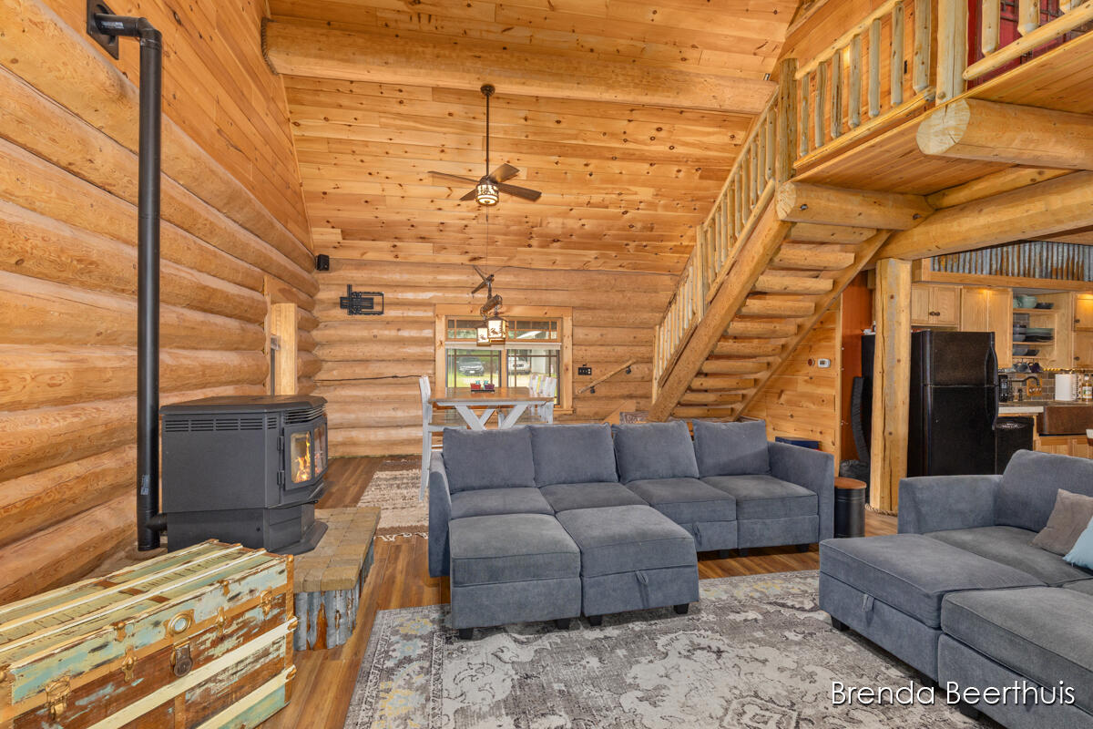 2618 N Mundy Avenue Property Photo 12