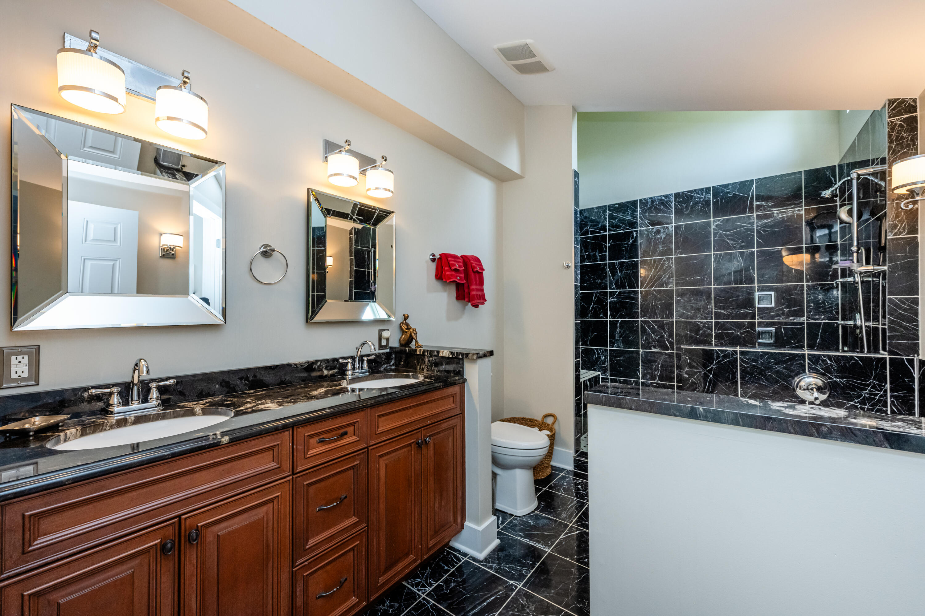 4980 Spring Creek Road Property Photo 23