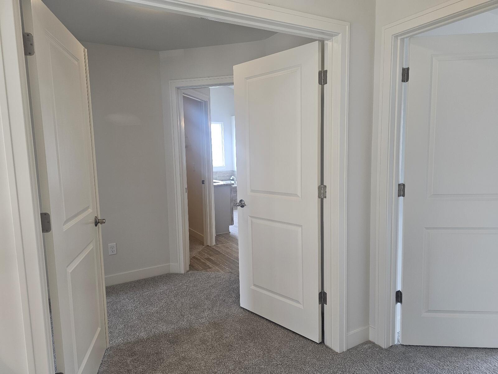 10613 Valley View Drive Property Photo 49