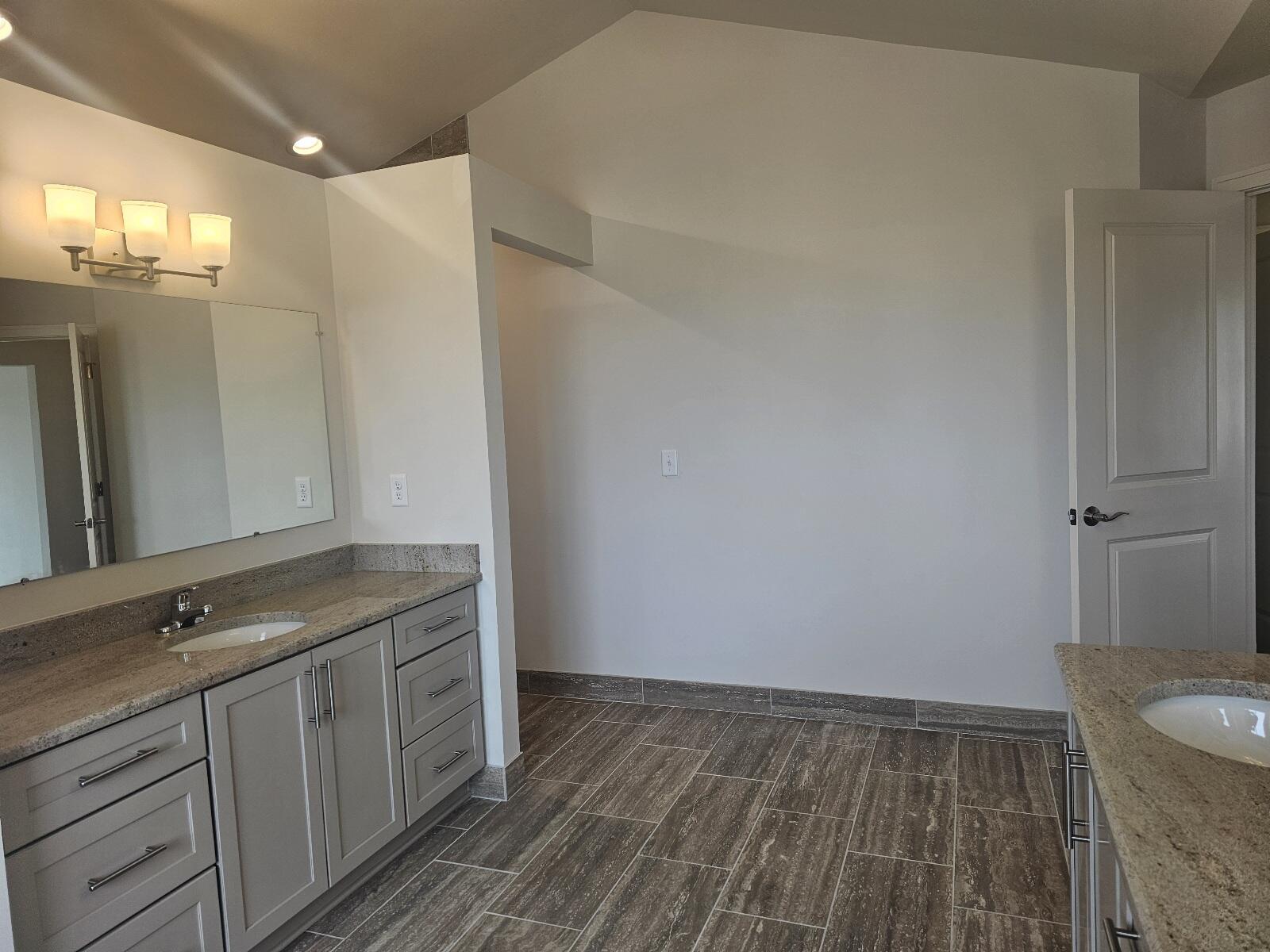 10613 Valley View Drive Property Photo 61