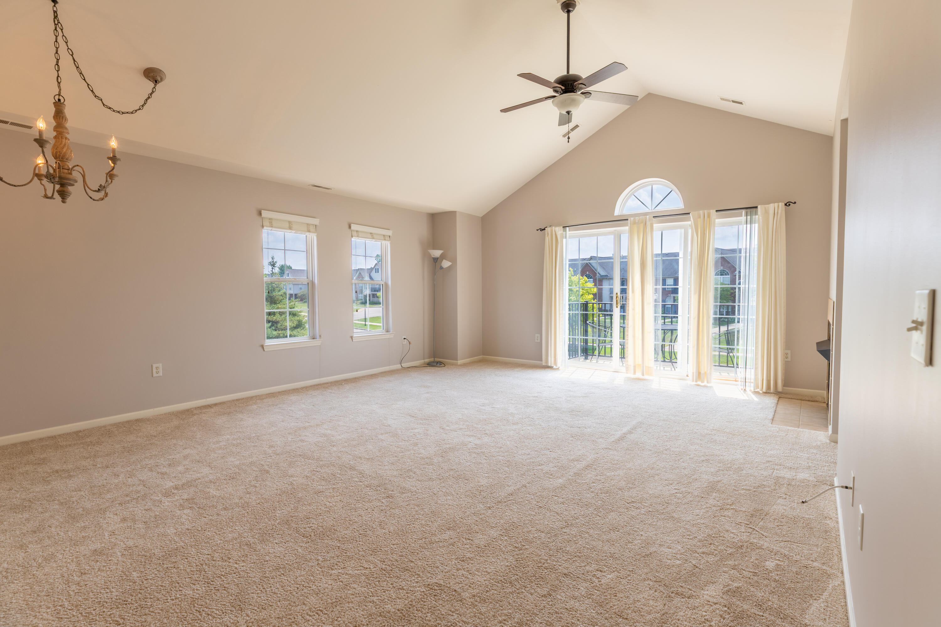 3151 Primrose Lane Property Photo 4