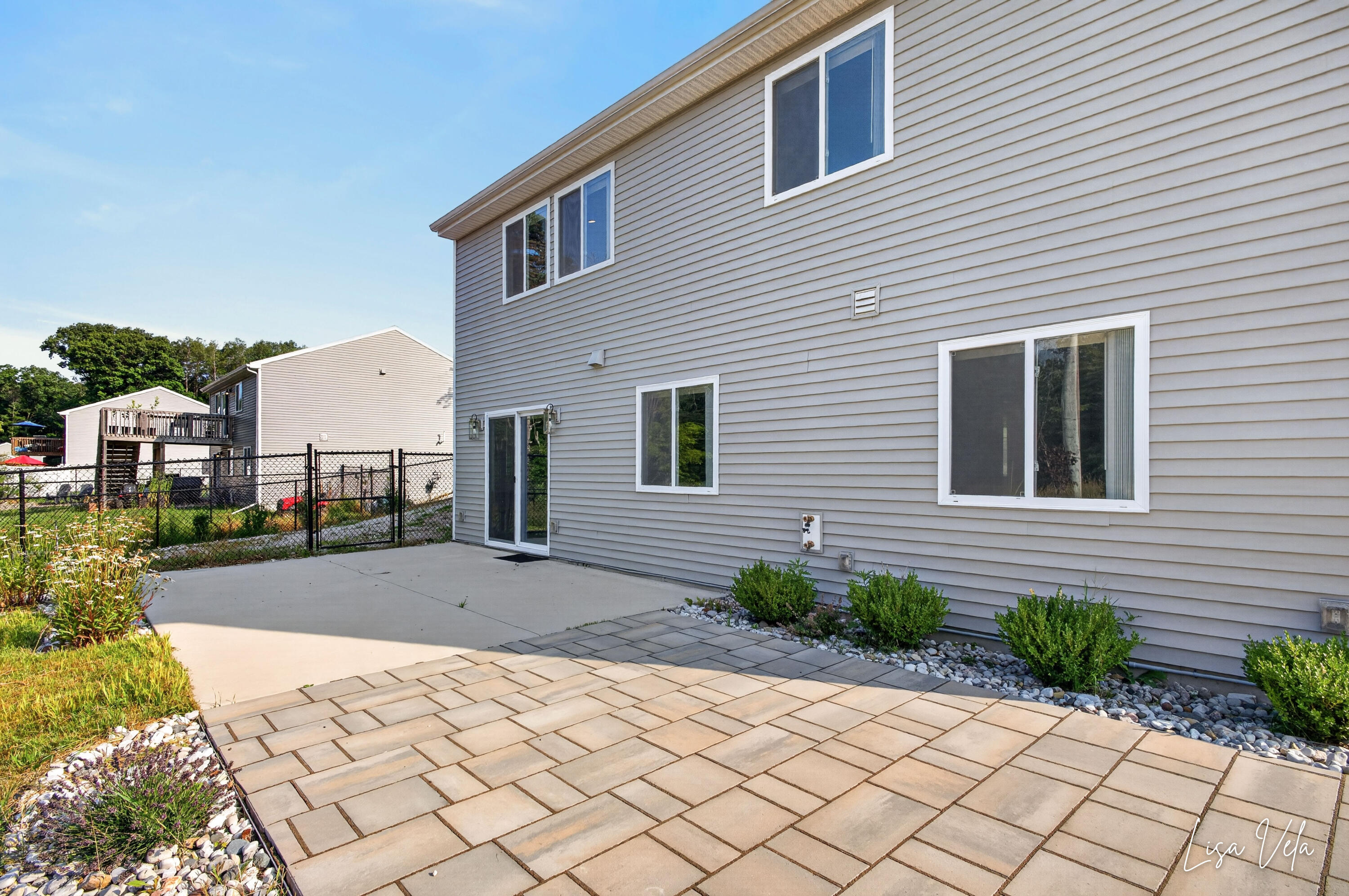 1309 Waterpoint Court Property Photo 38