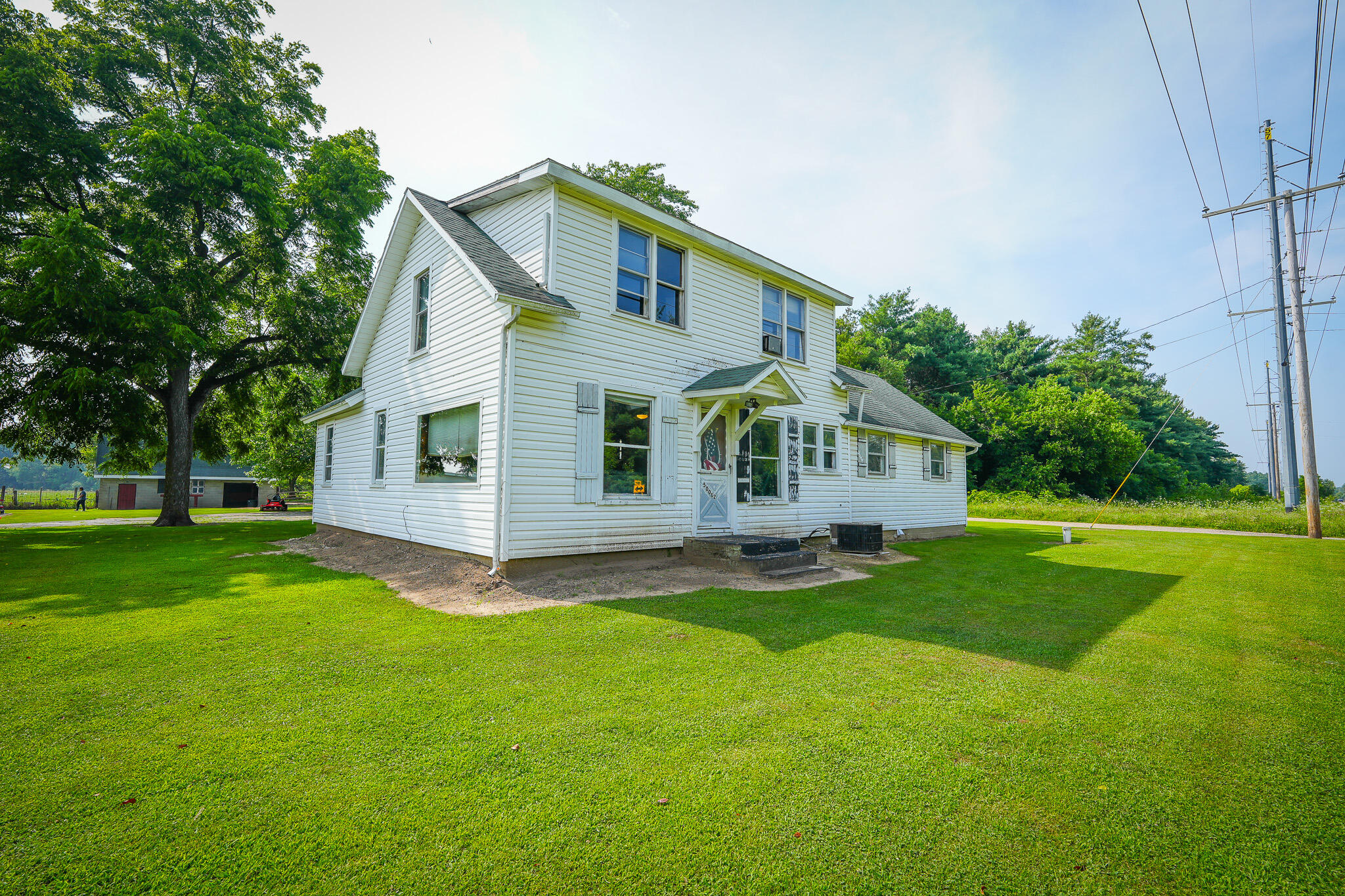 50002 M 51 N Property Photo 1