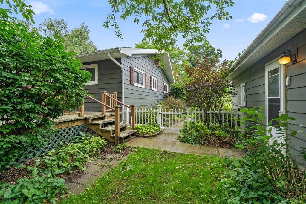 15747 Coral Road Property Photo 22