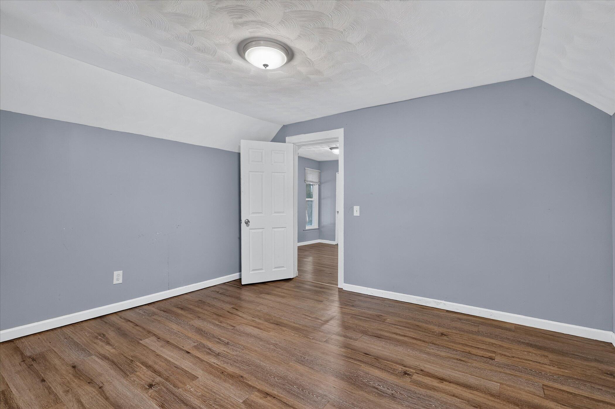 832 Thomas Street Se Property Photo 15