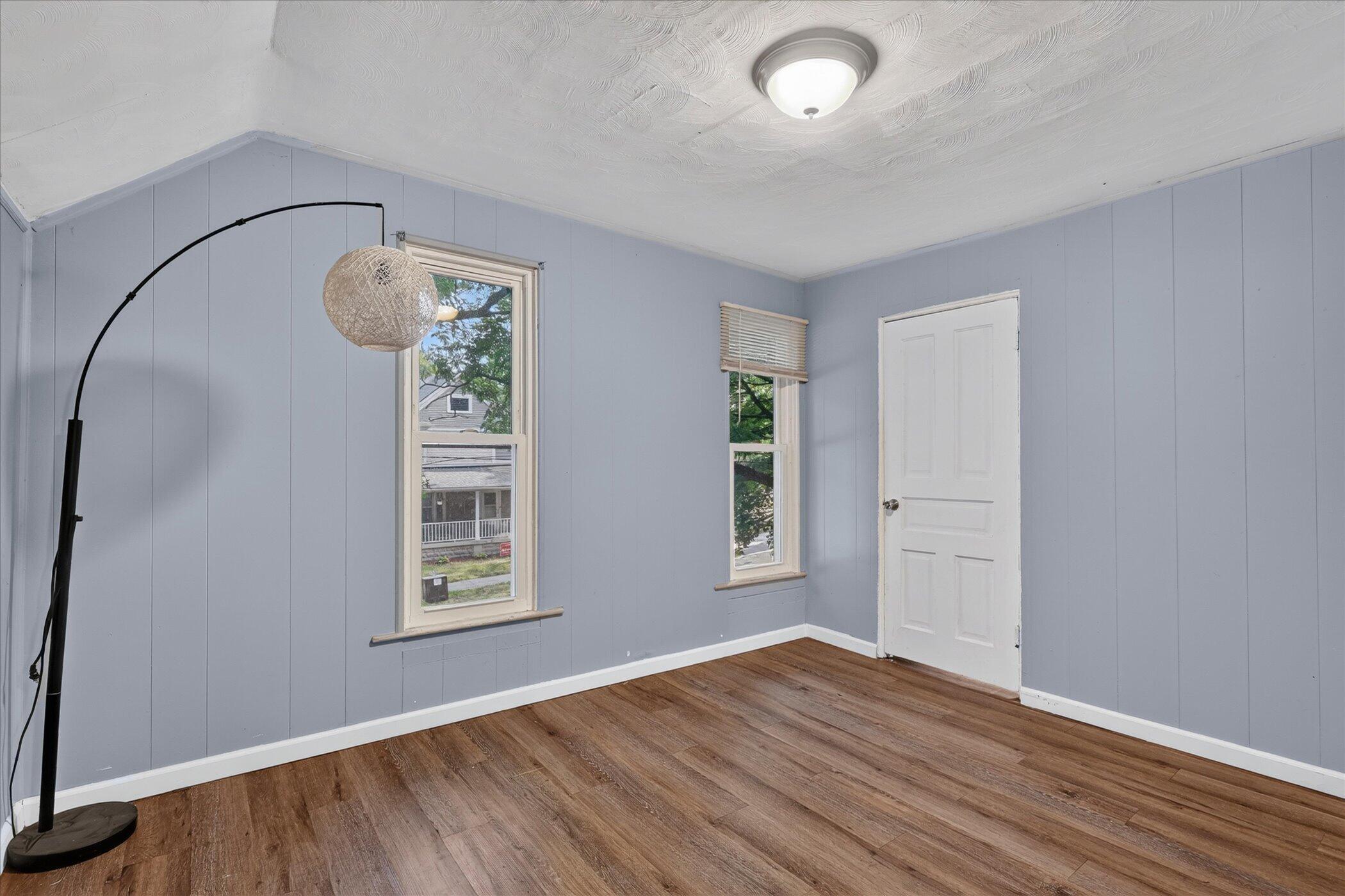 832 Thomas Street Se Property Photo 23