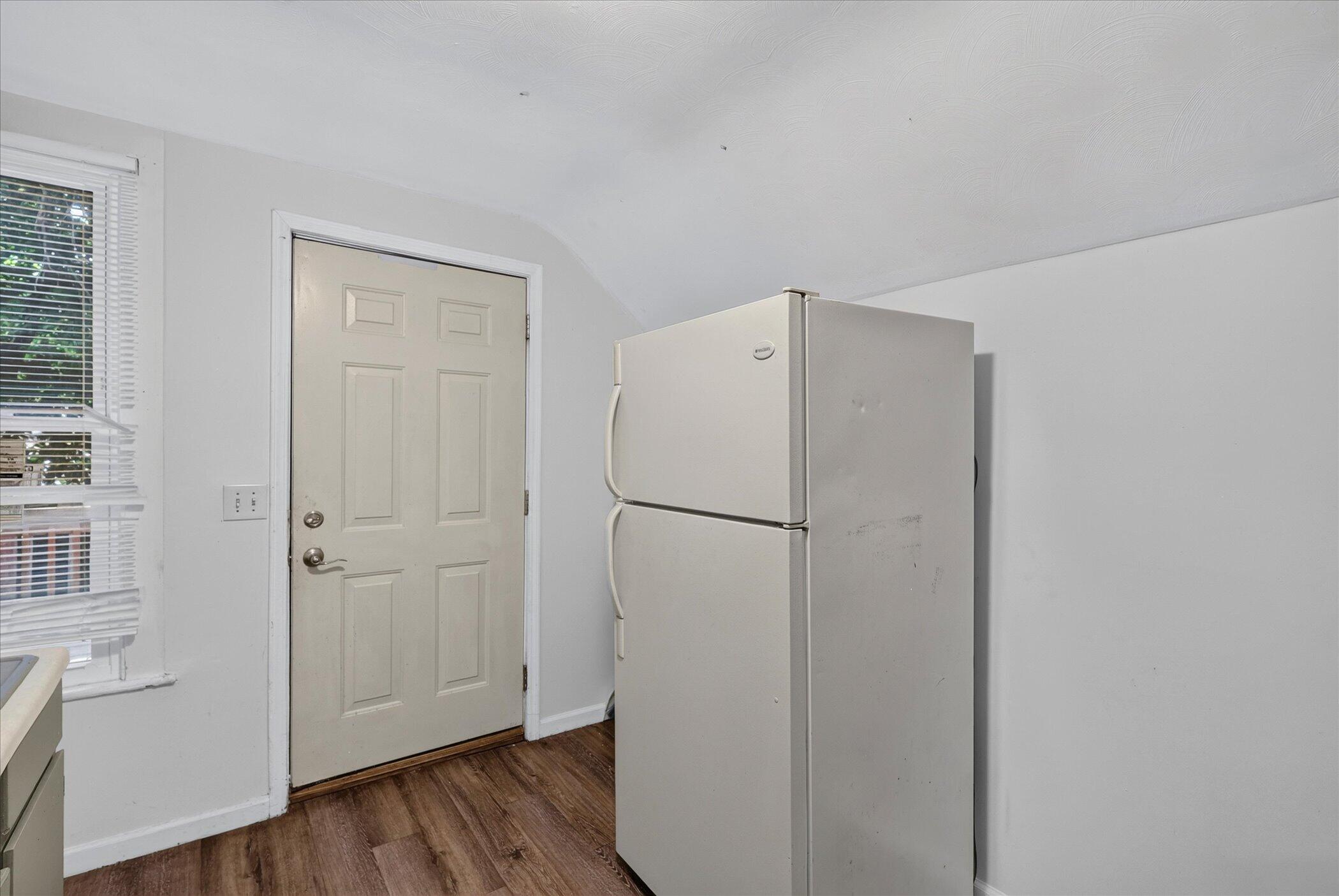 832 Thomas Street Se Property Photo 28