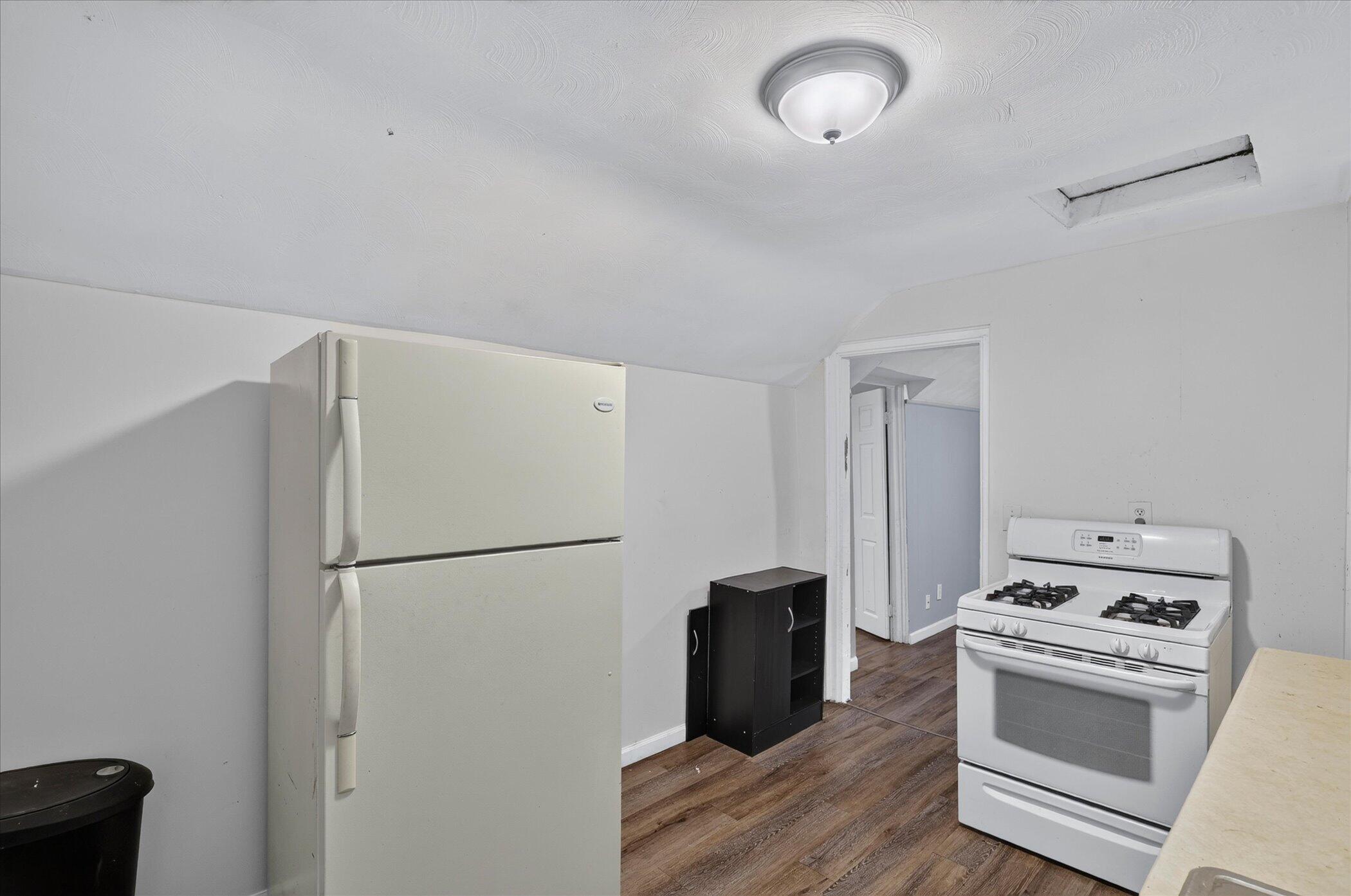 832 Thomas Street Se Property Photo 29