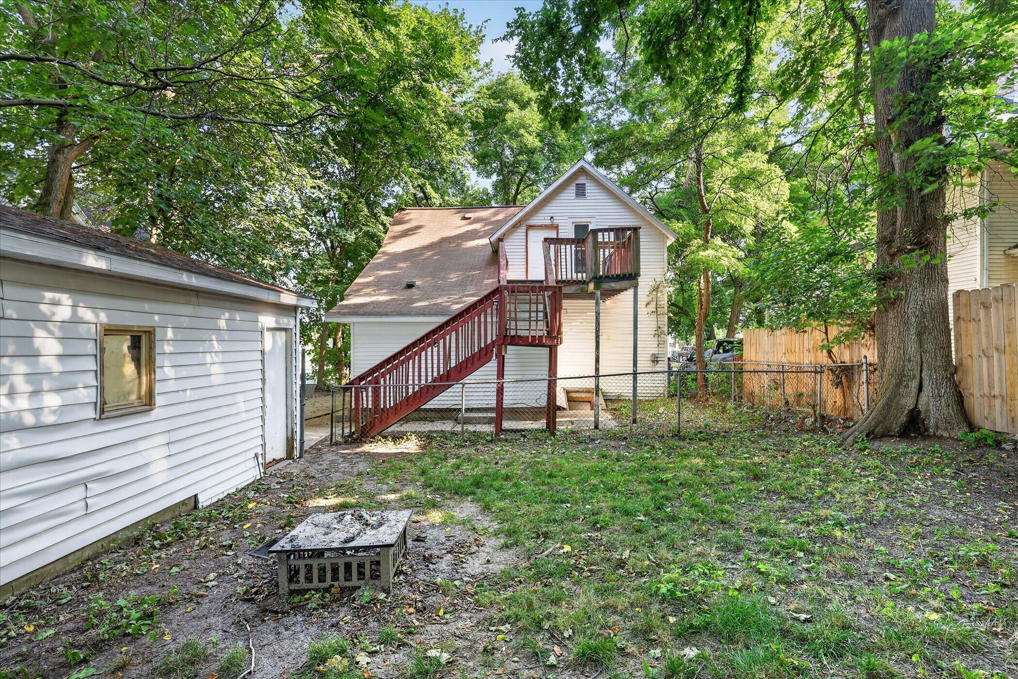832 Thomas Street Se Property Photo 37