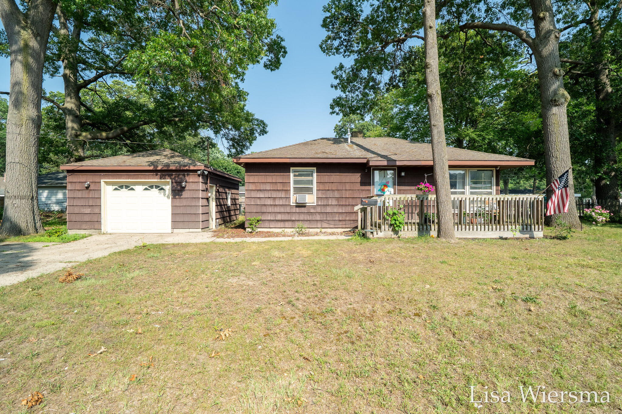 2190 W Sherman Boulevard Property Photo 1