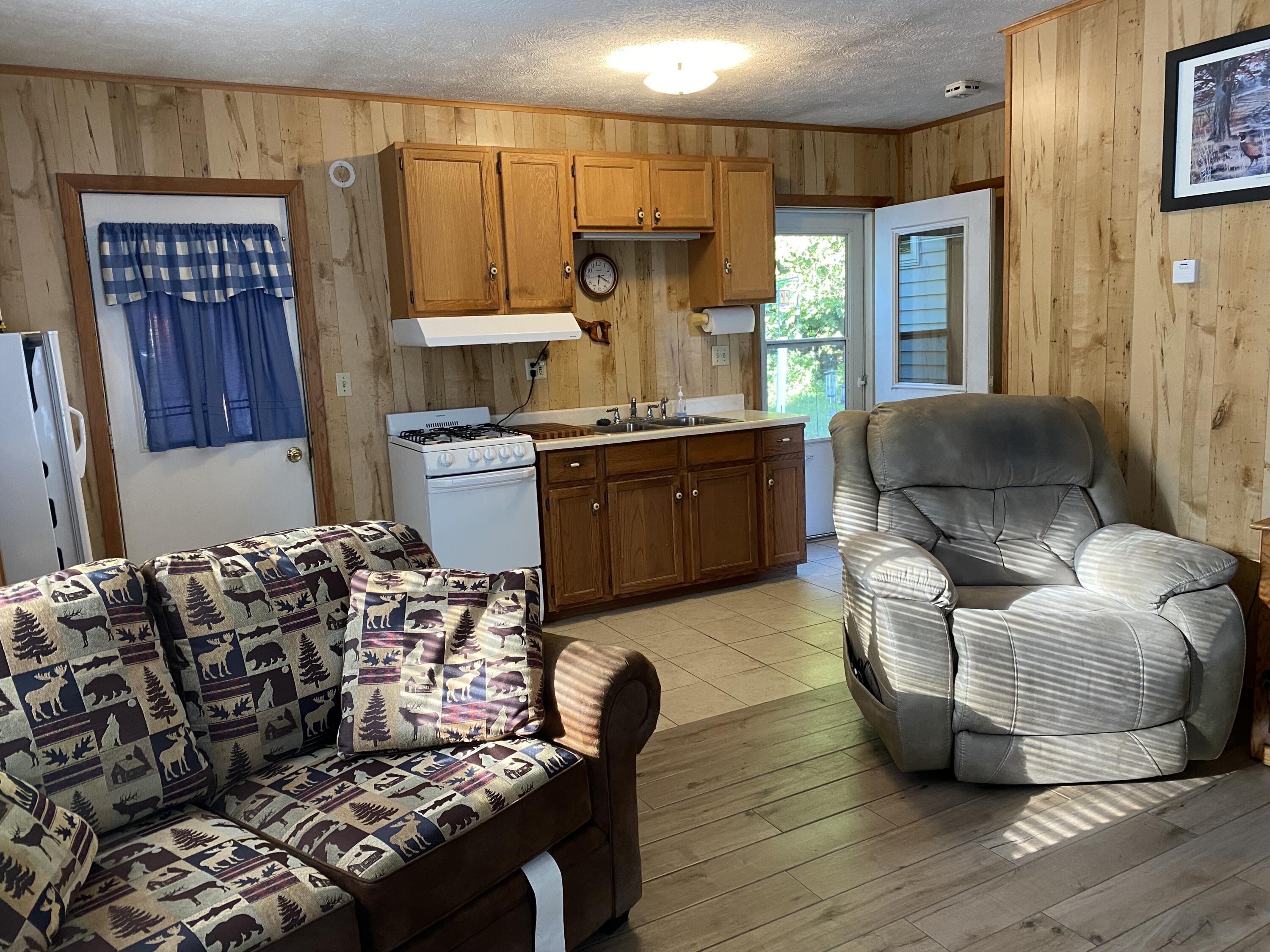 627 S Ensley Street Property Photo 15