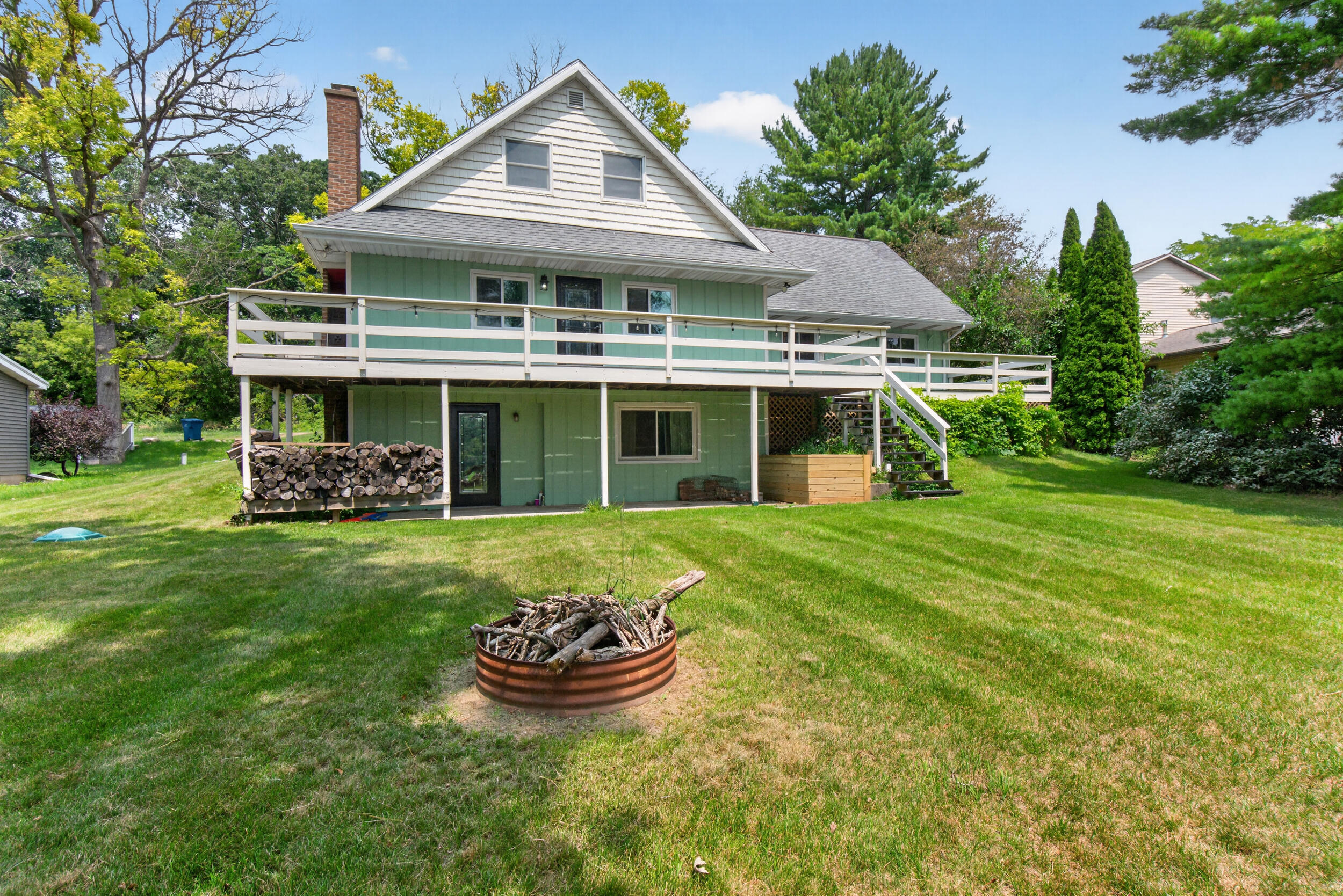 539 Fox Lake Trail Property Photo 1