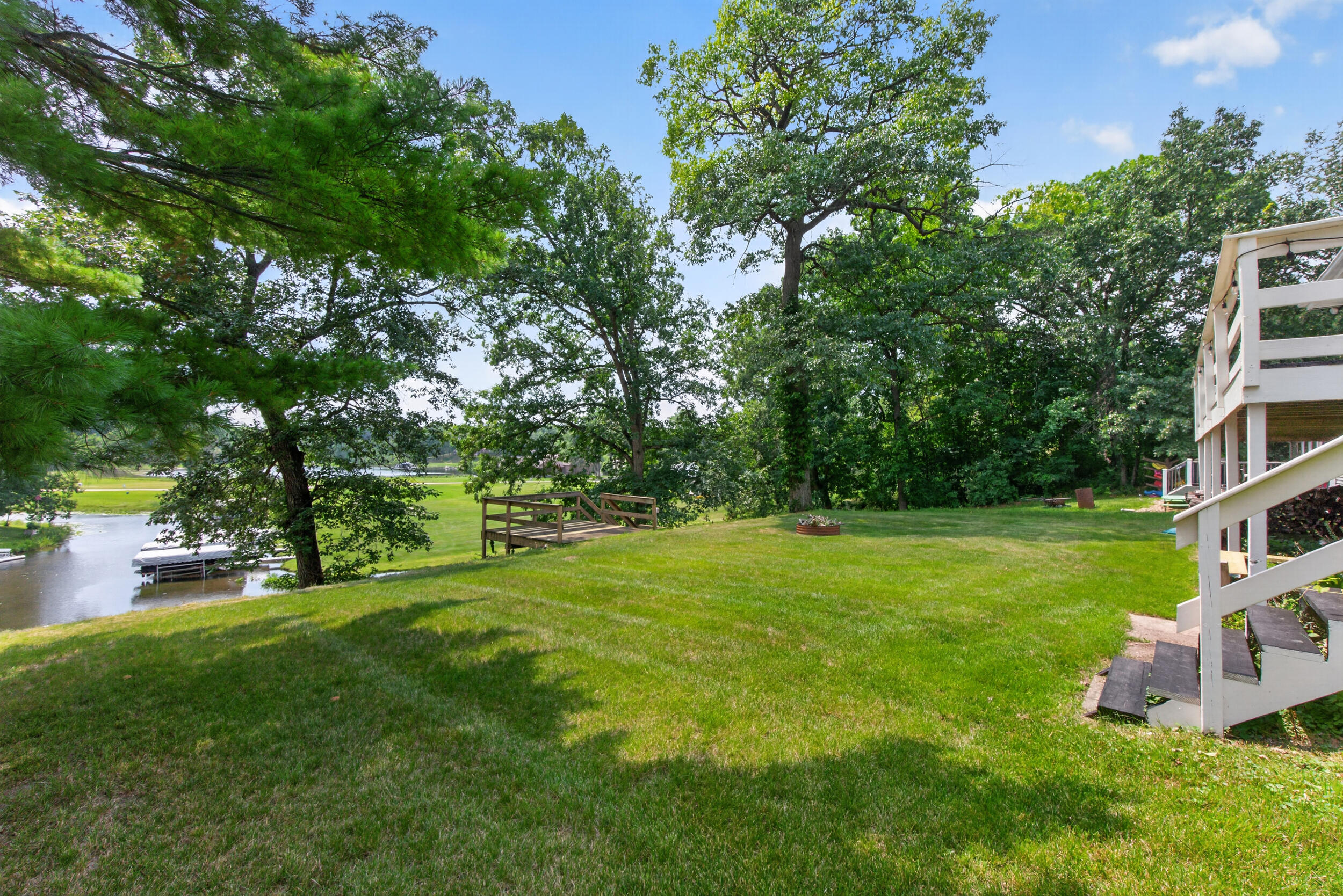 539 Fox Lake Trail Property Photo 4