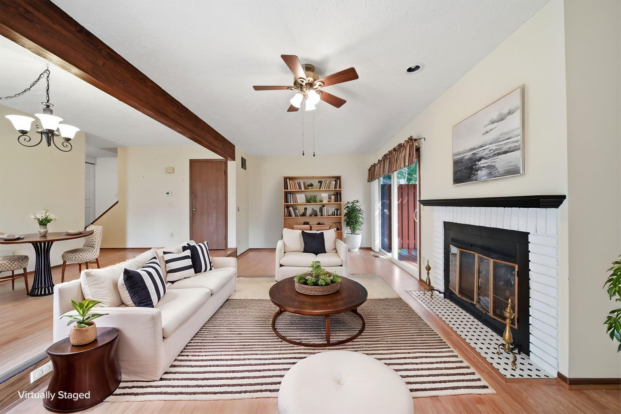 2760 Walden Woods Boulevard Property Photo 8