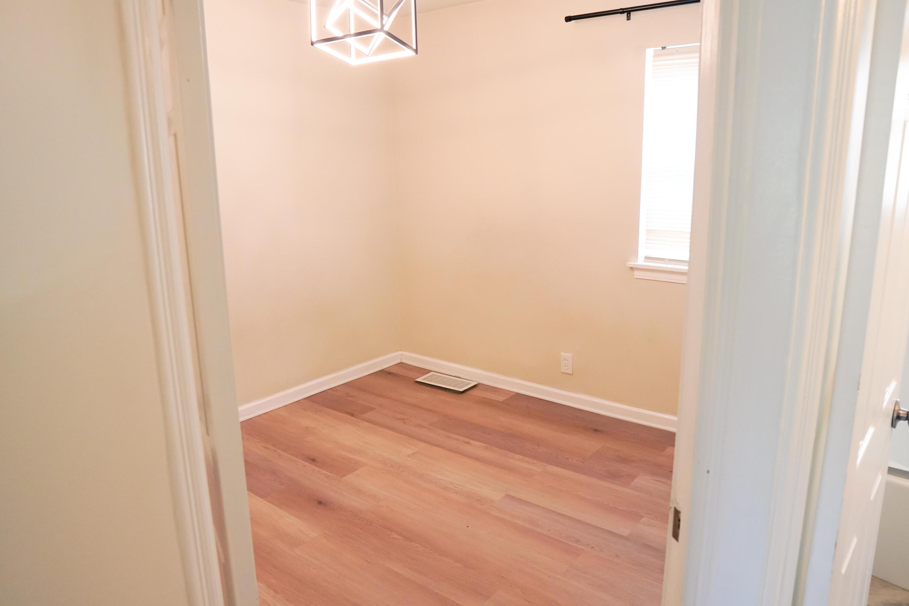 1322 Desiax Avenue Property Photo 7