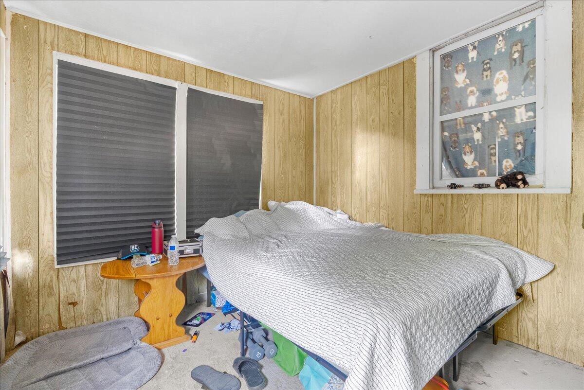 14133 North Avenue Property Photo 16