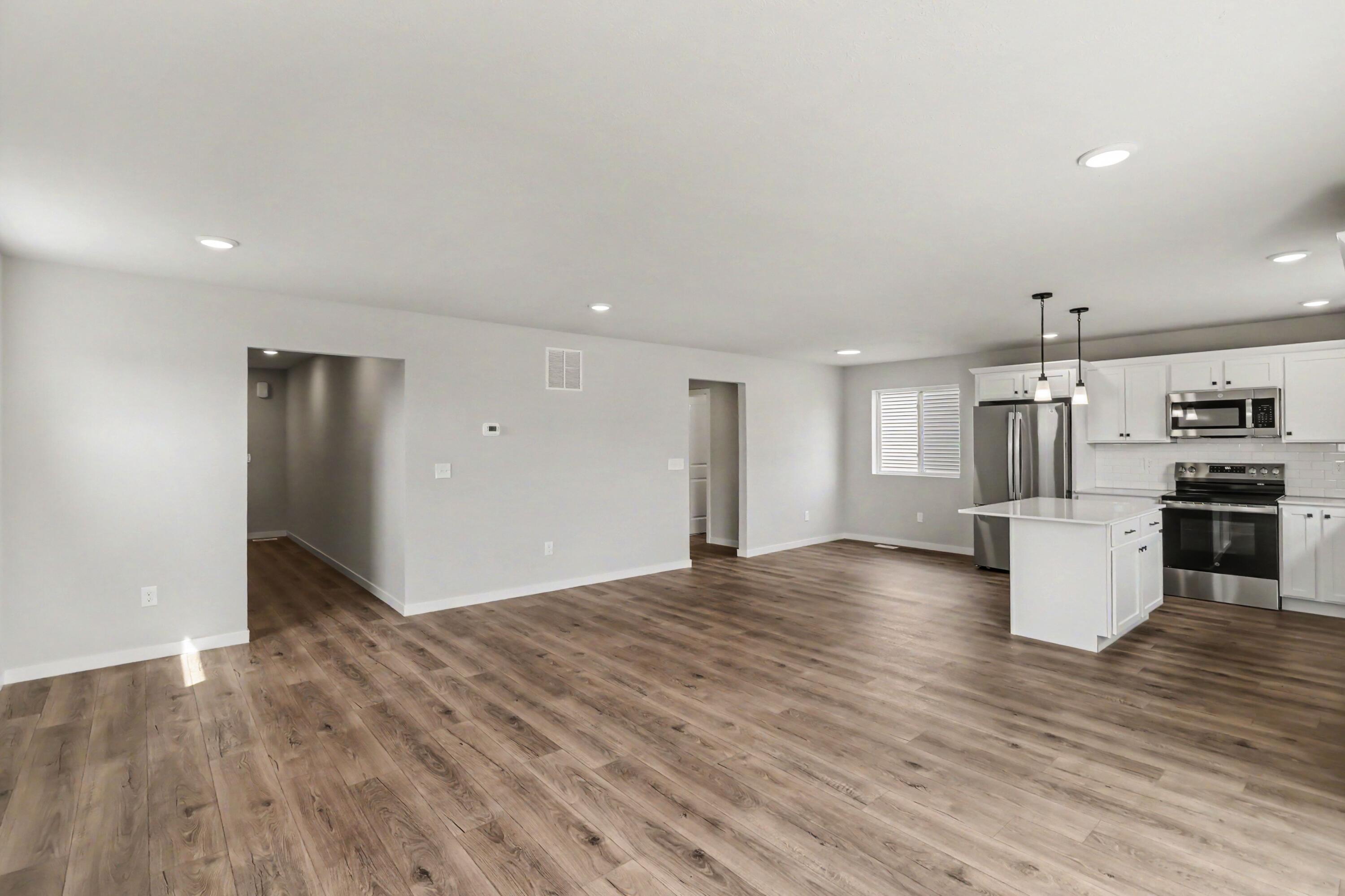 8804 E Sturtevant Avenue Property Photo 2