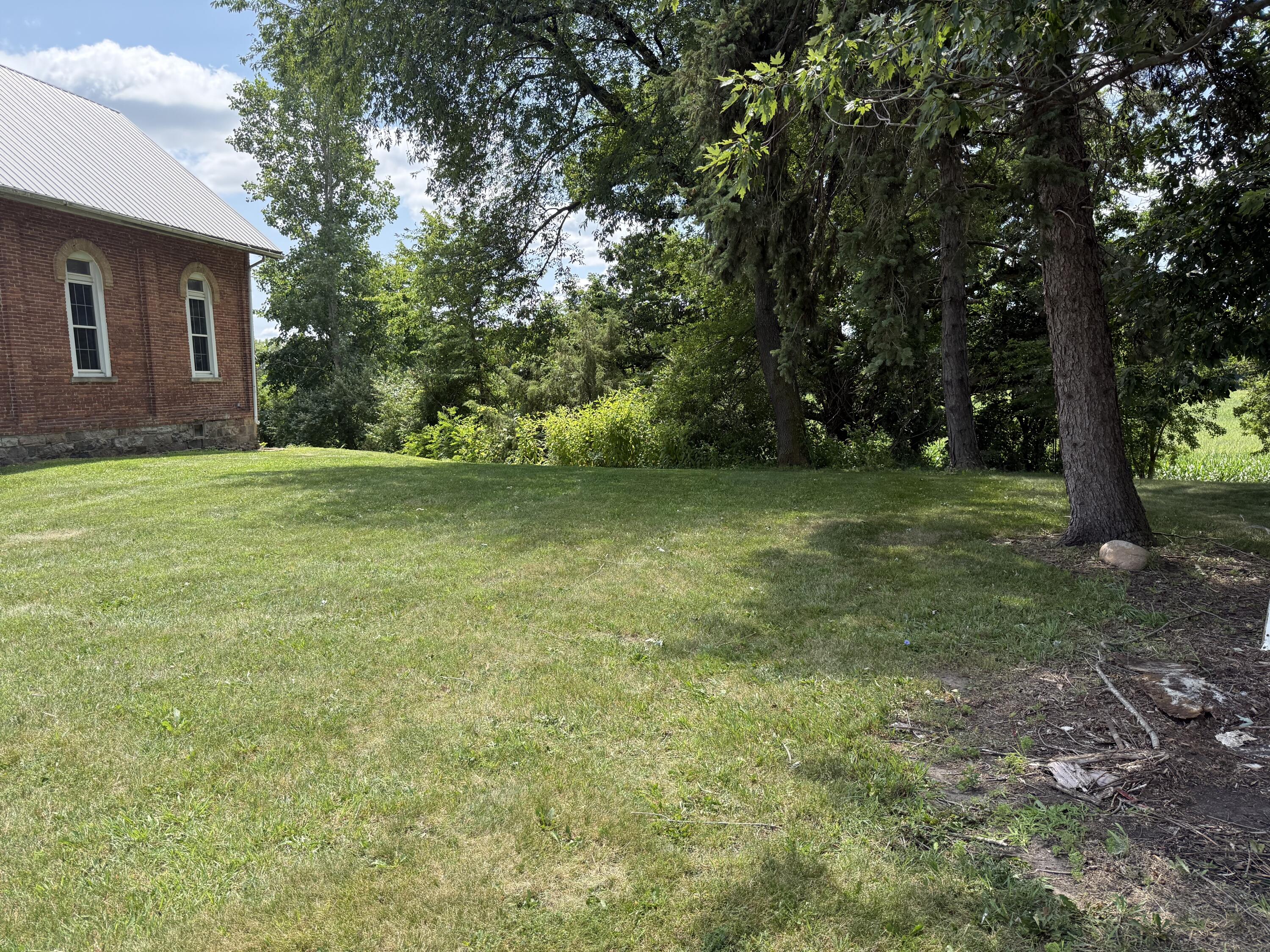 801 E Chicago Road Property Photo 8