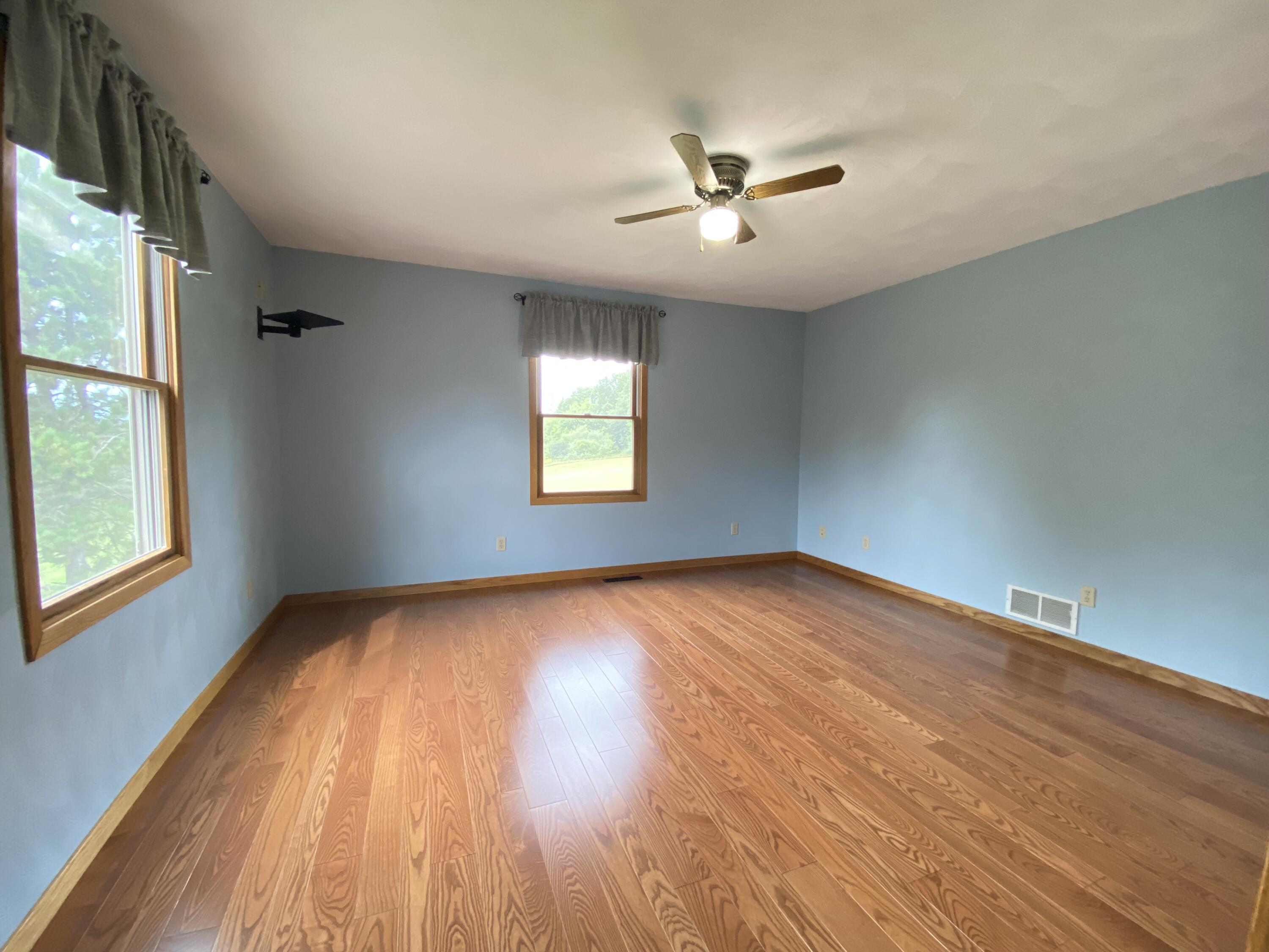 2333 Watkins Road Property Photo 24