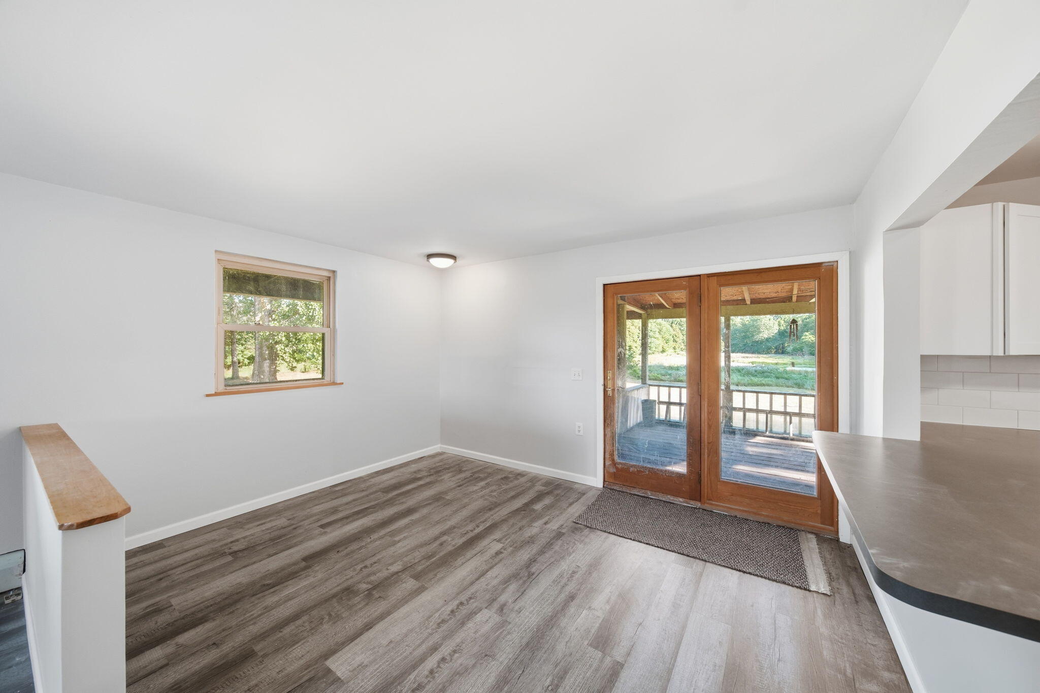 49300 Arkona Road Property Photo 7