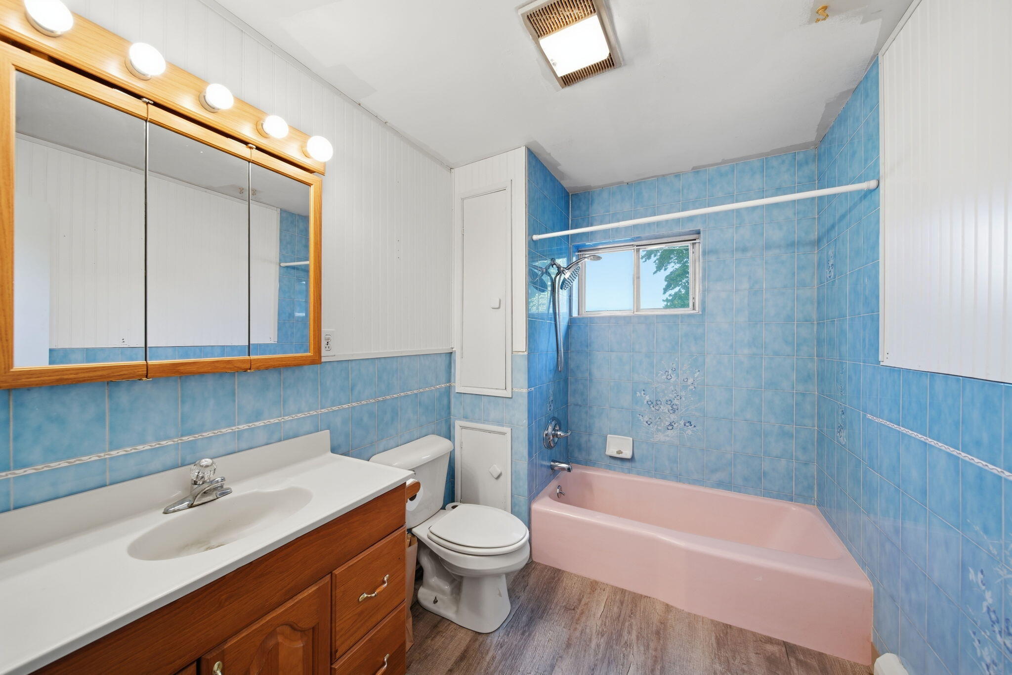 49300 Arkona Road Property Photo 46