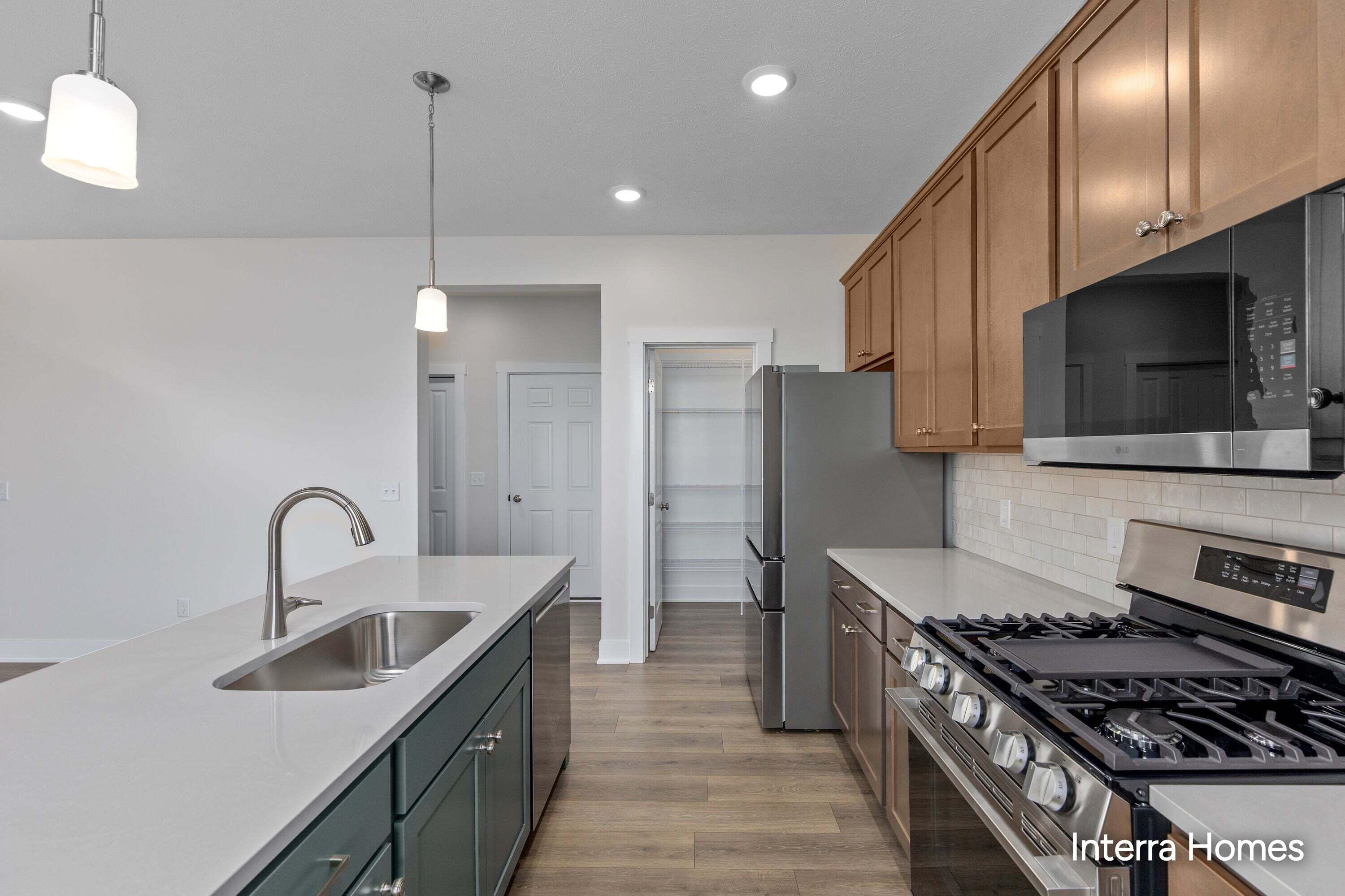 1890 Lowe Drive Property Photo 13