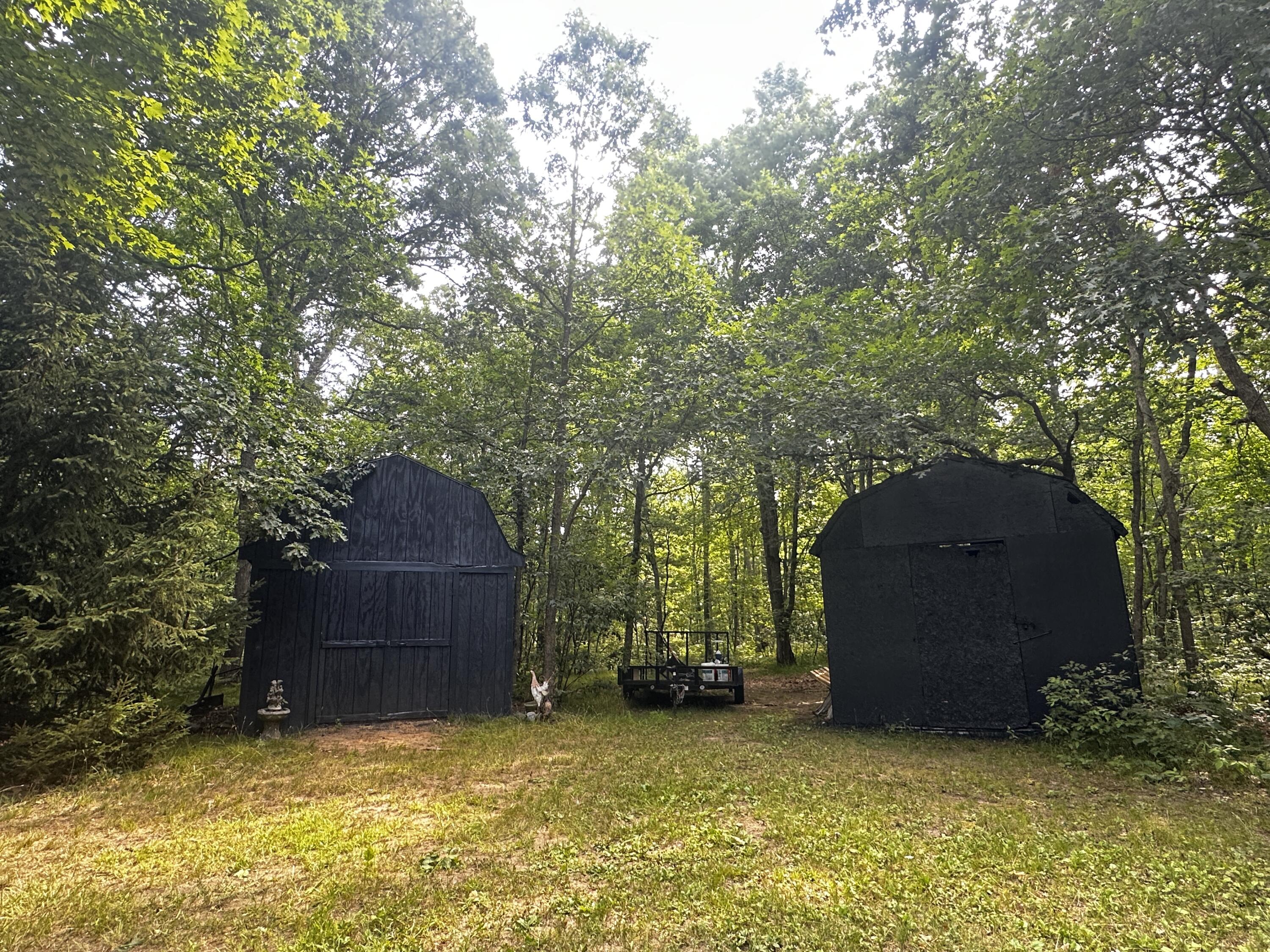 11384 N Irons Road Property Photo 6