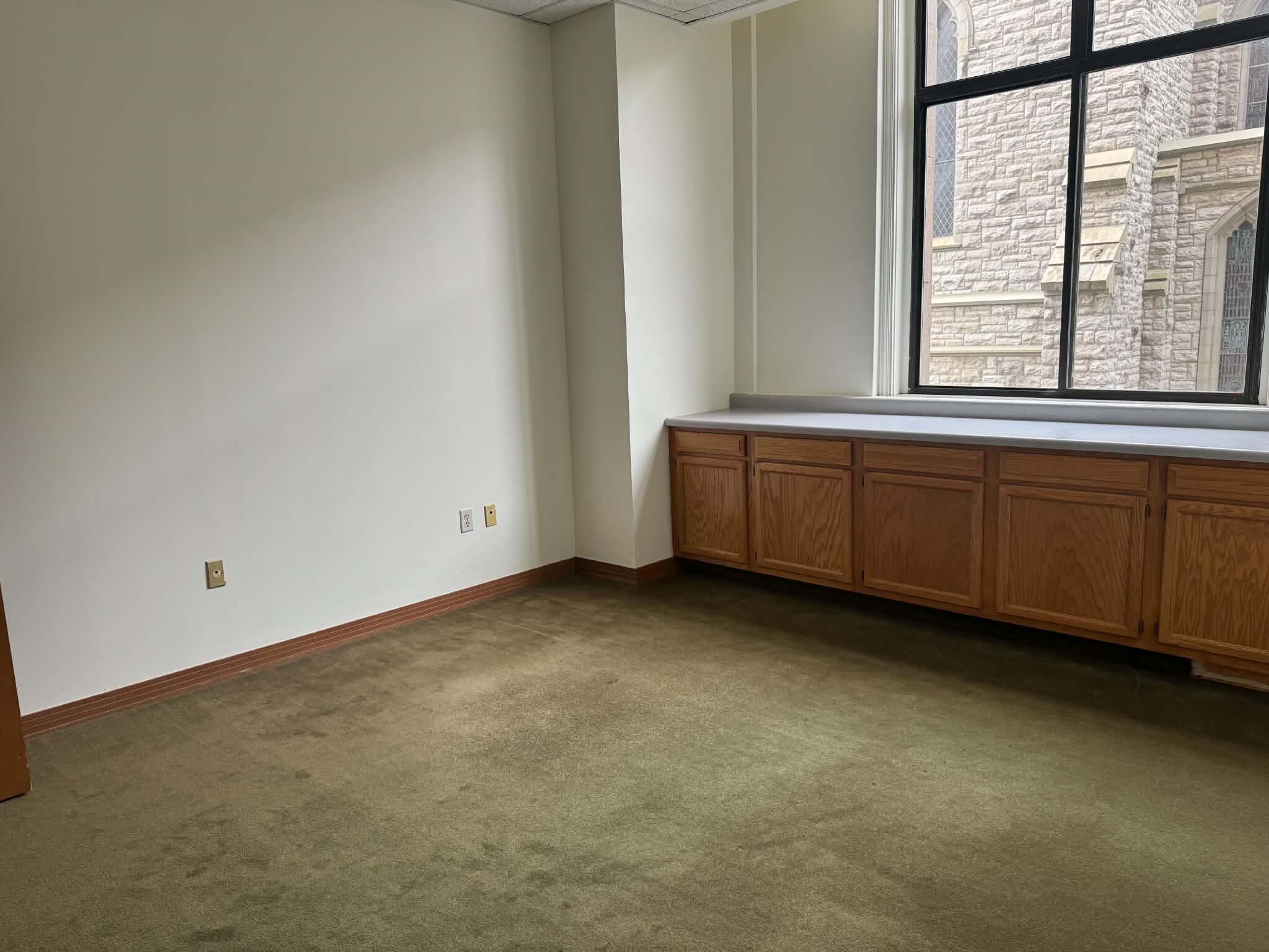 233 Fulton Street E Suite 126 Property Photo 9