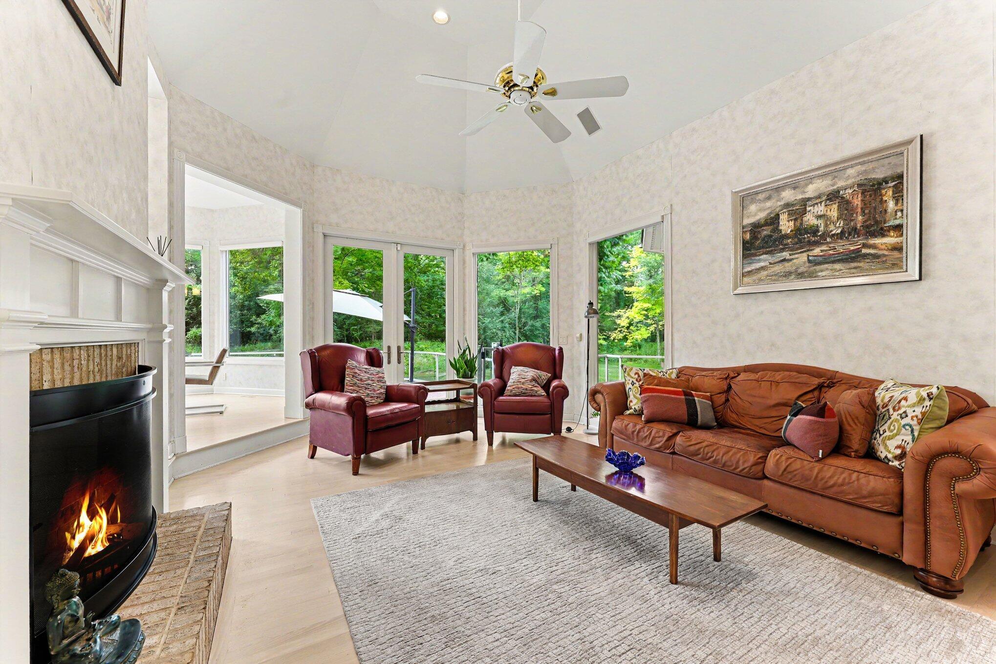 4911 Red Fox Run Property Photo 22