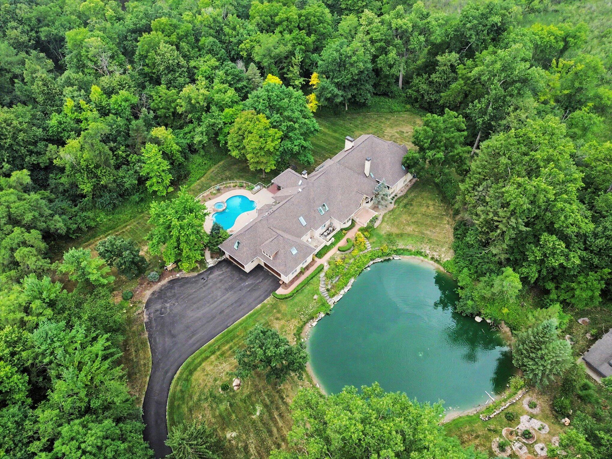 4911 Red Fox Run Property Photo 129