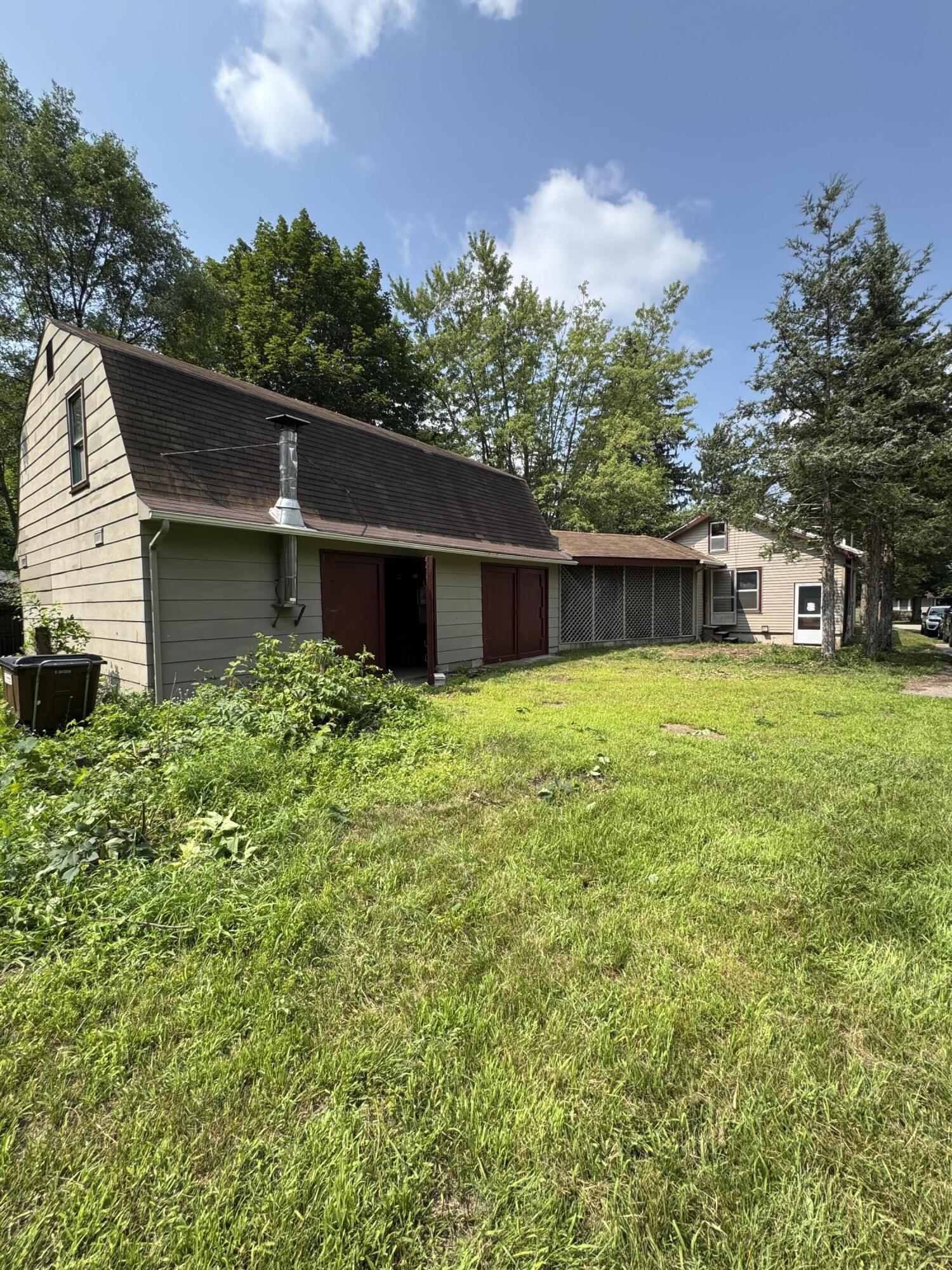 6063 Argyle Road Property Photo 1