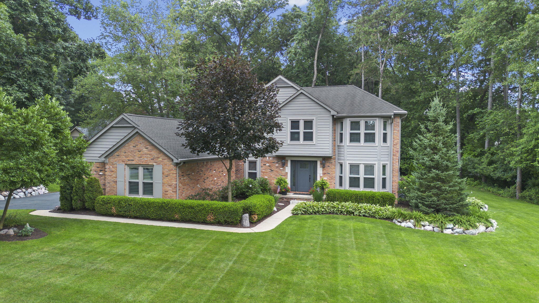 12072 Pembrooke Circle