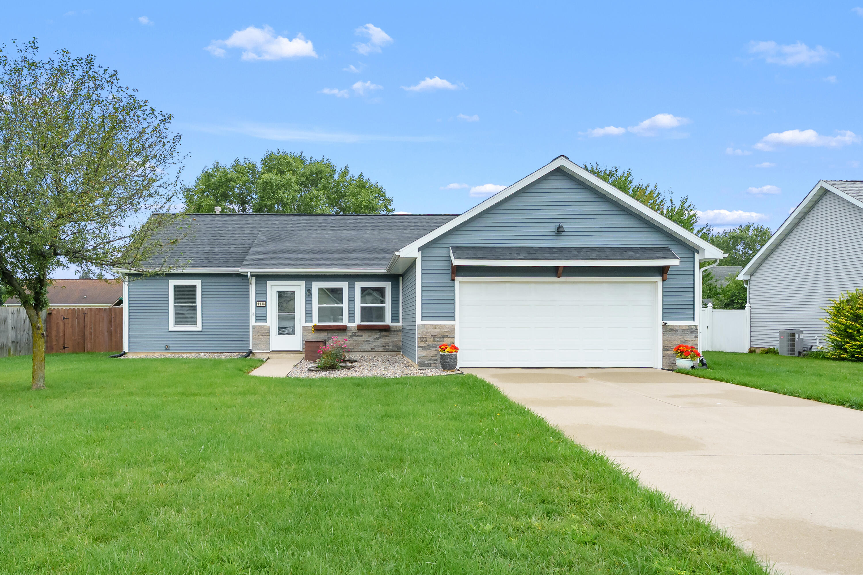 1138 Wintercherry Lane Property Photo 1