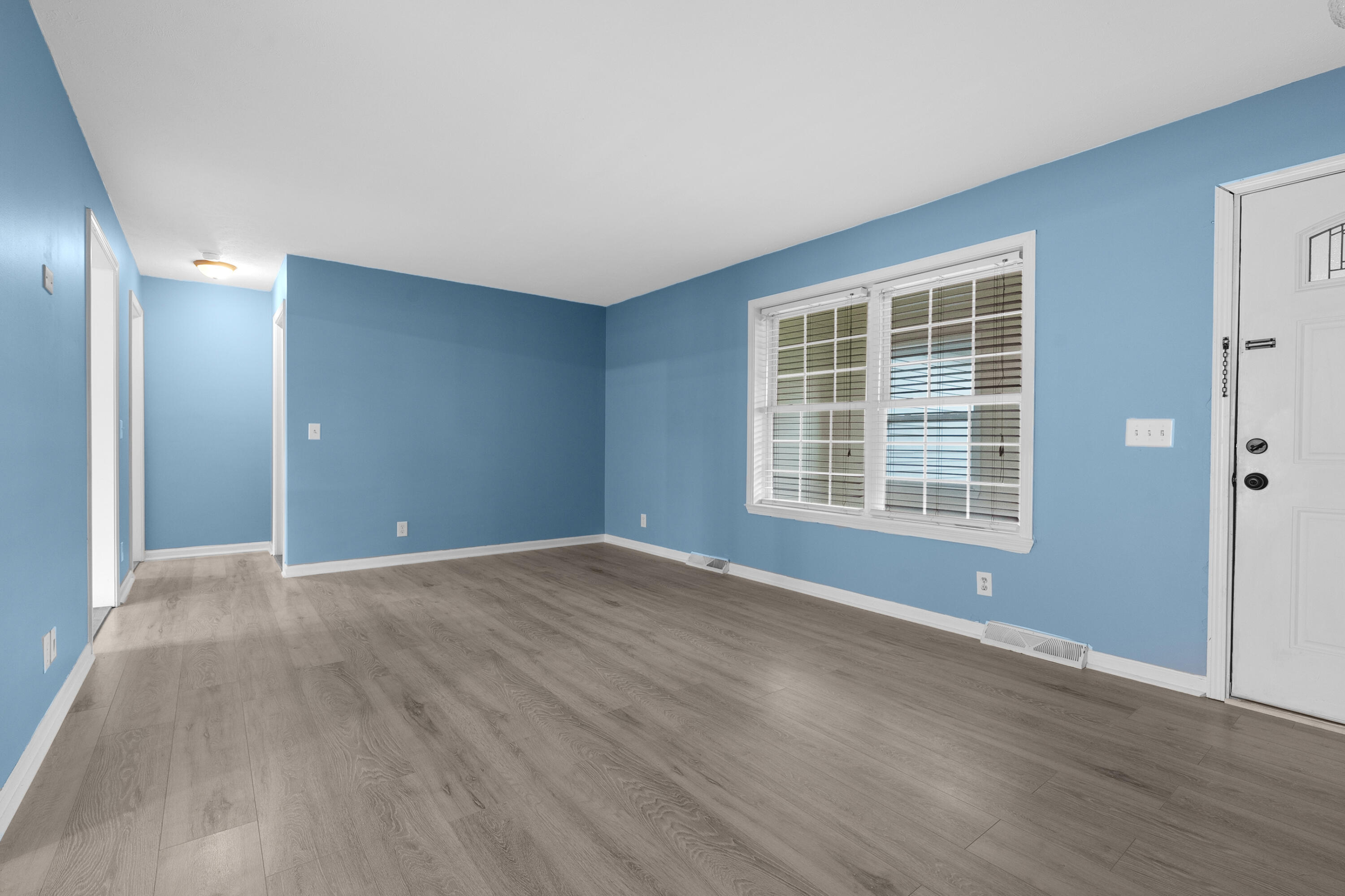 1138 Wintercherry Lane Property Photo 8