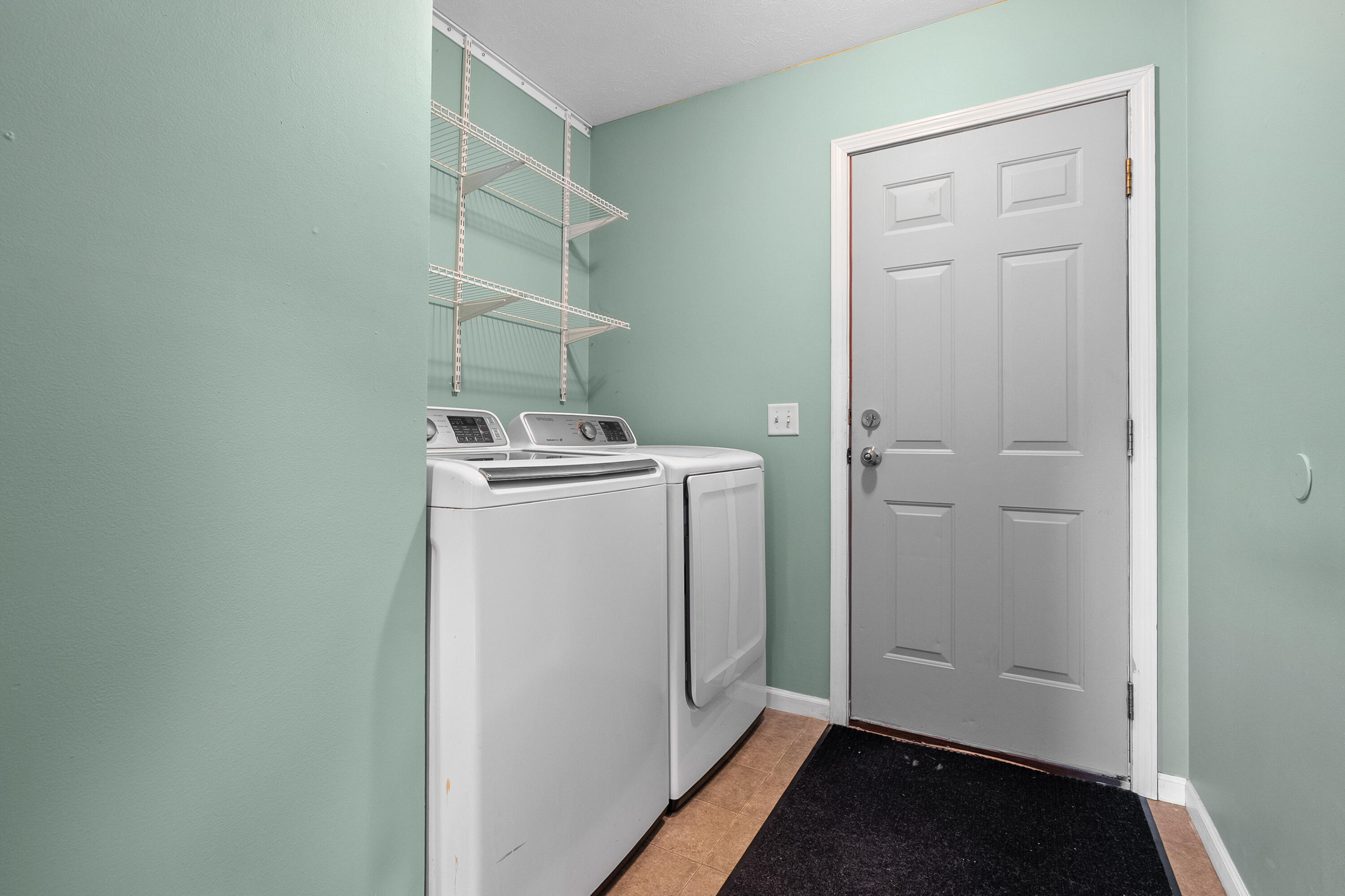 1138 Wintercherry Lane Property Photo 12