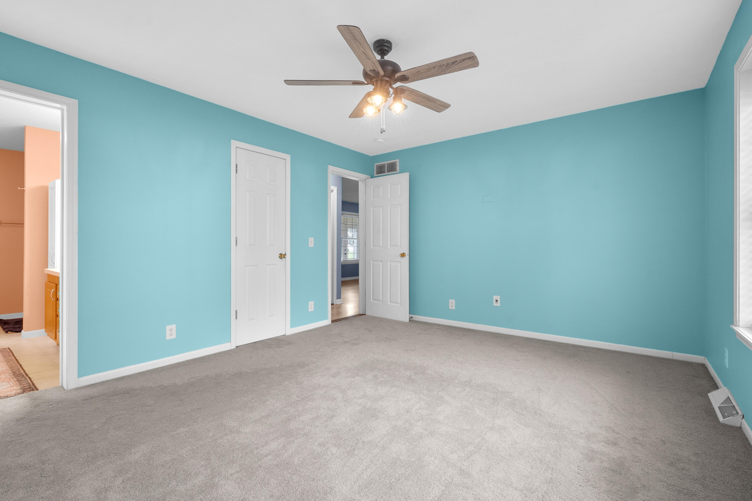 1138 Wintercherry Lane Property Photo 14