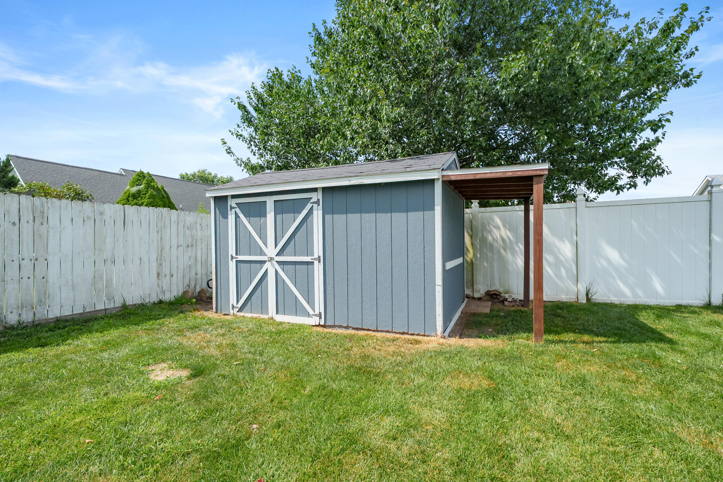 1138 Wintercherry Lane Property Photo 27