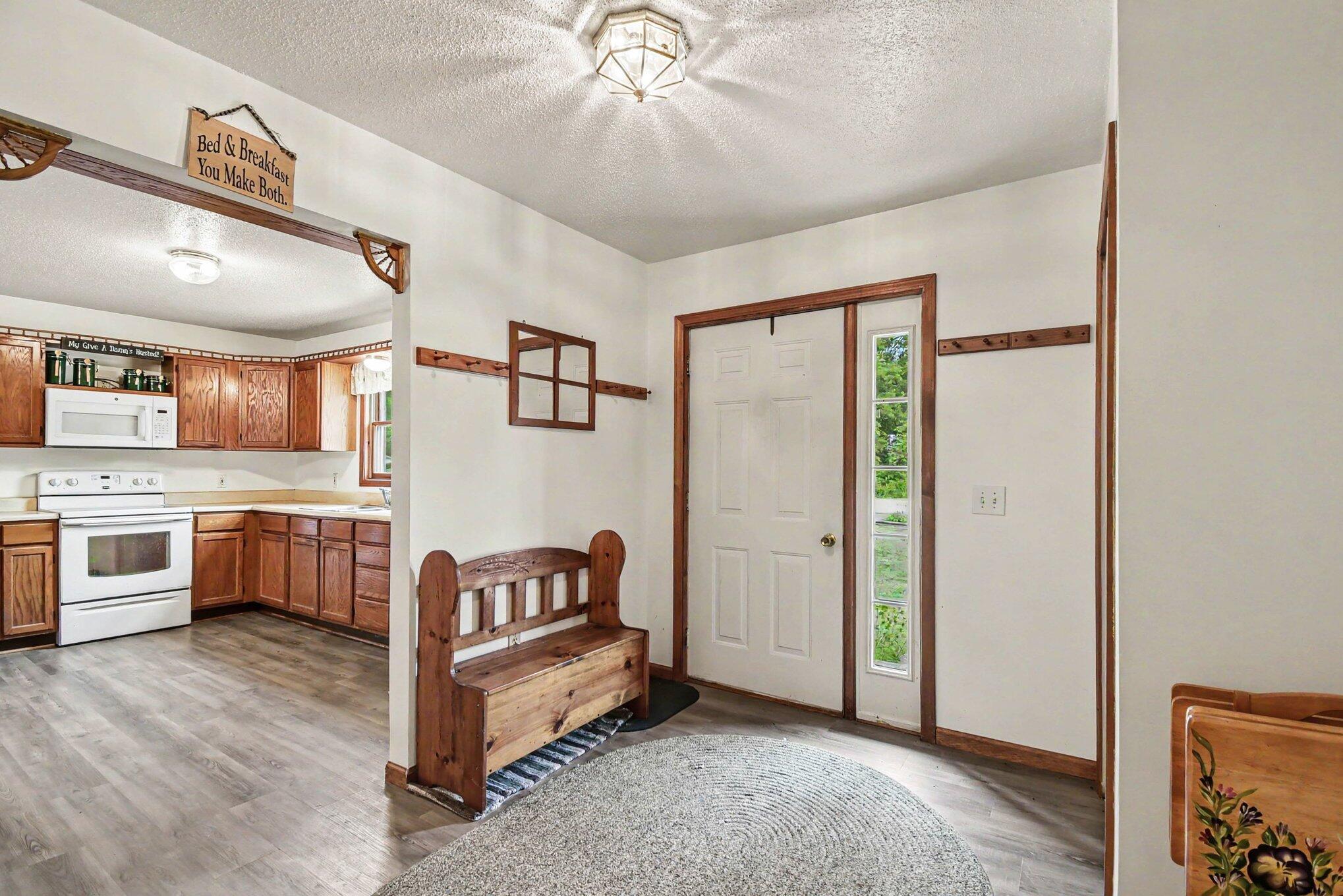 2675 W Lily Lake Road Property Photo 8