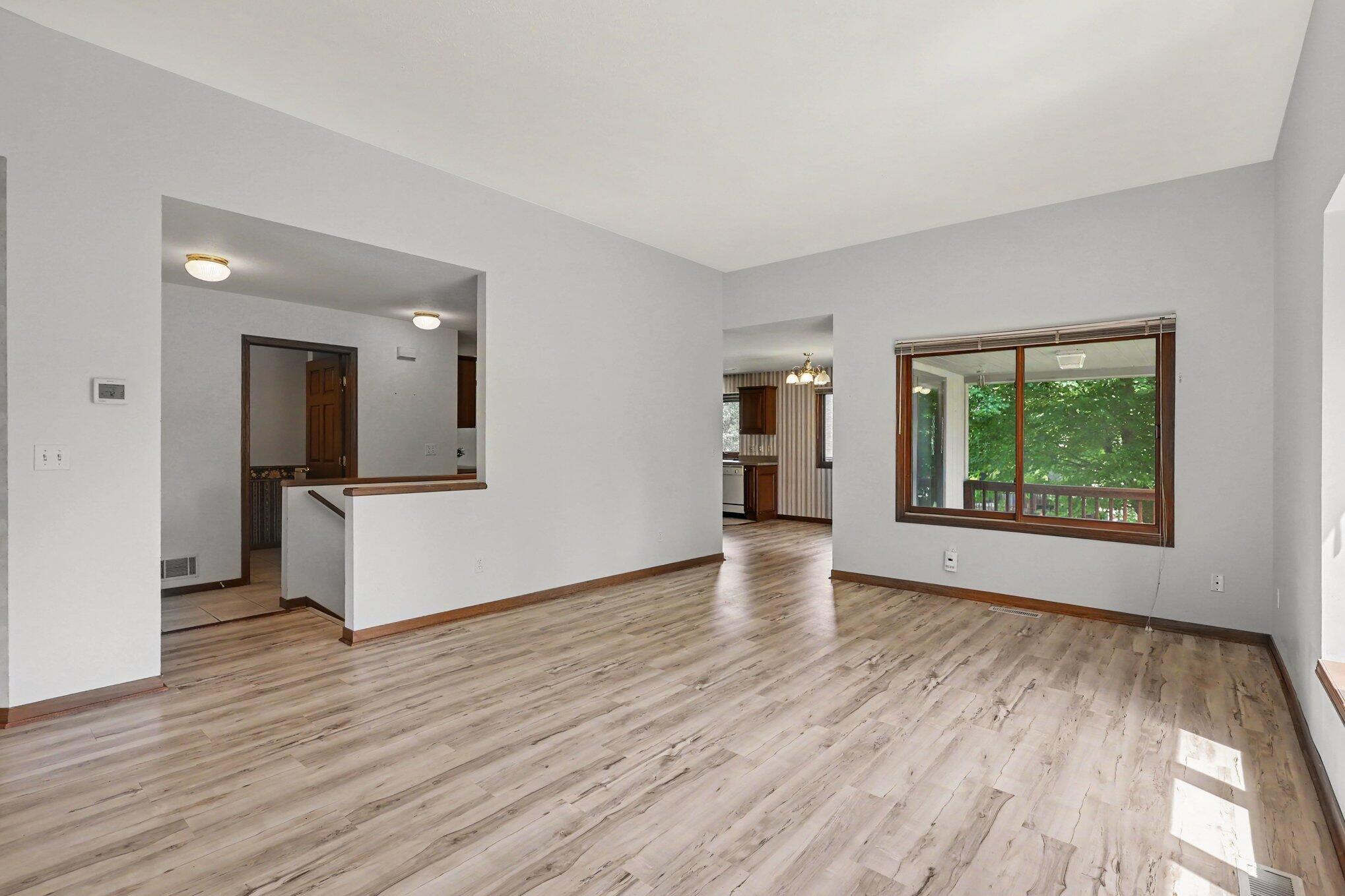 217 Parkside Drive Property Photo 7