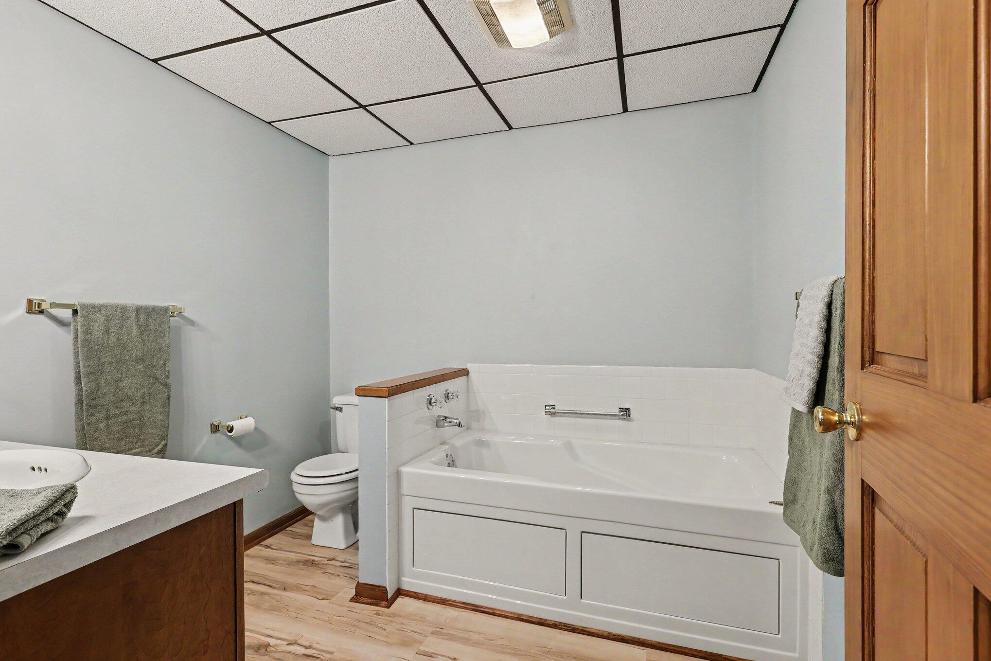 217 Parkside Drive Property Photo 25