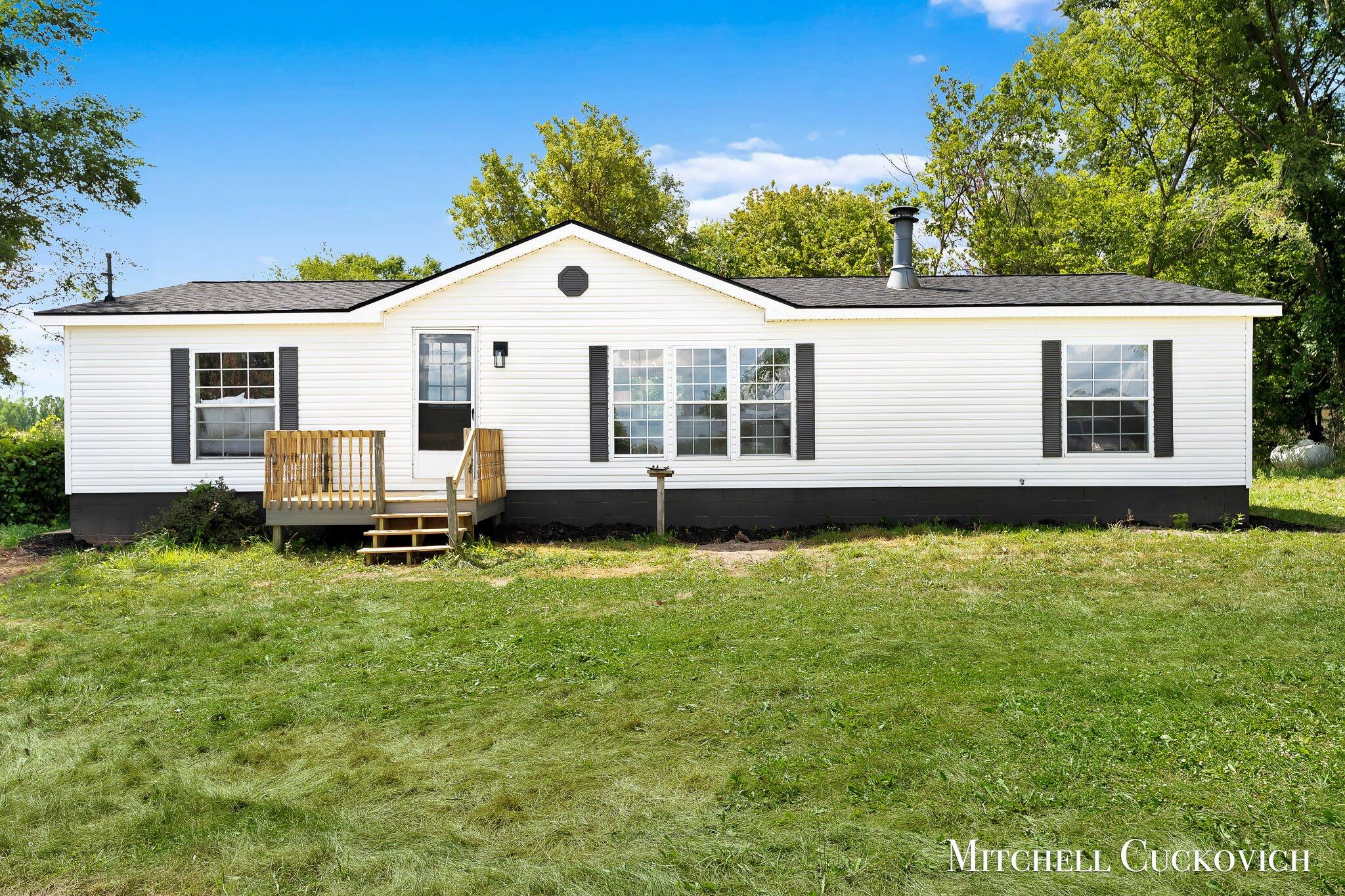 7110 W 44th Street Property Photo 1