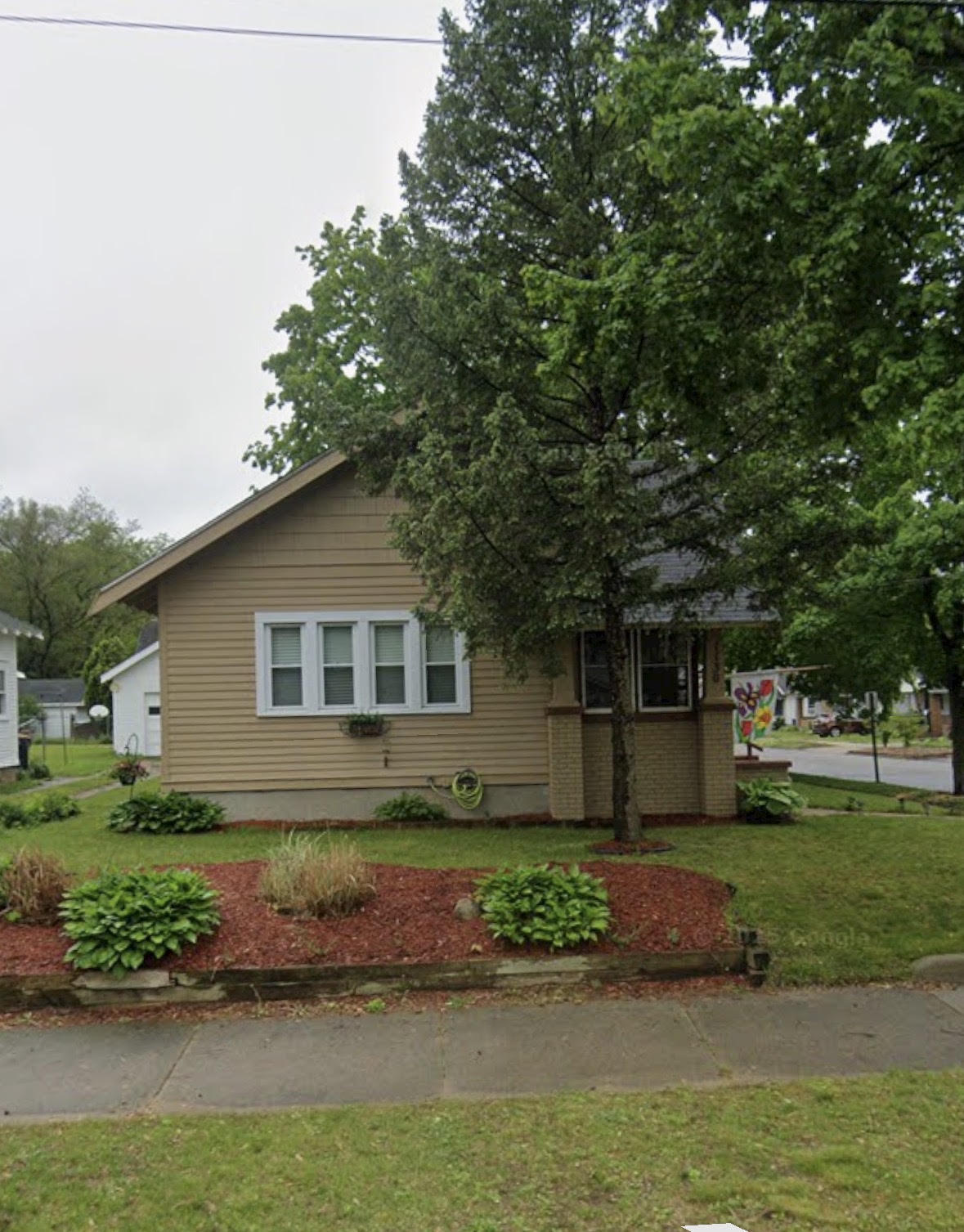 1130 Griggs Street Se Property Photo 2