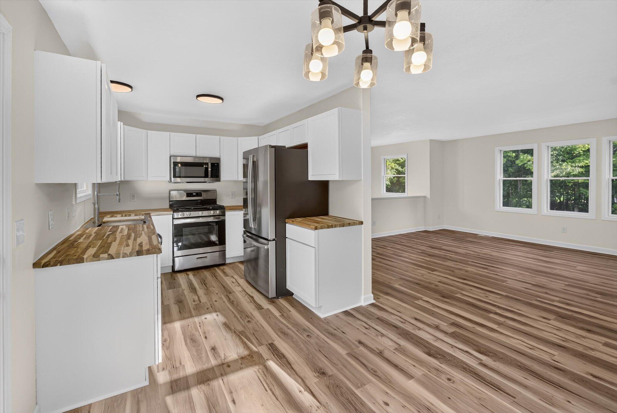 4241 Laming Circle Property Photo 12